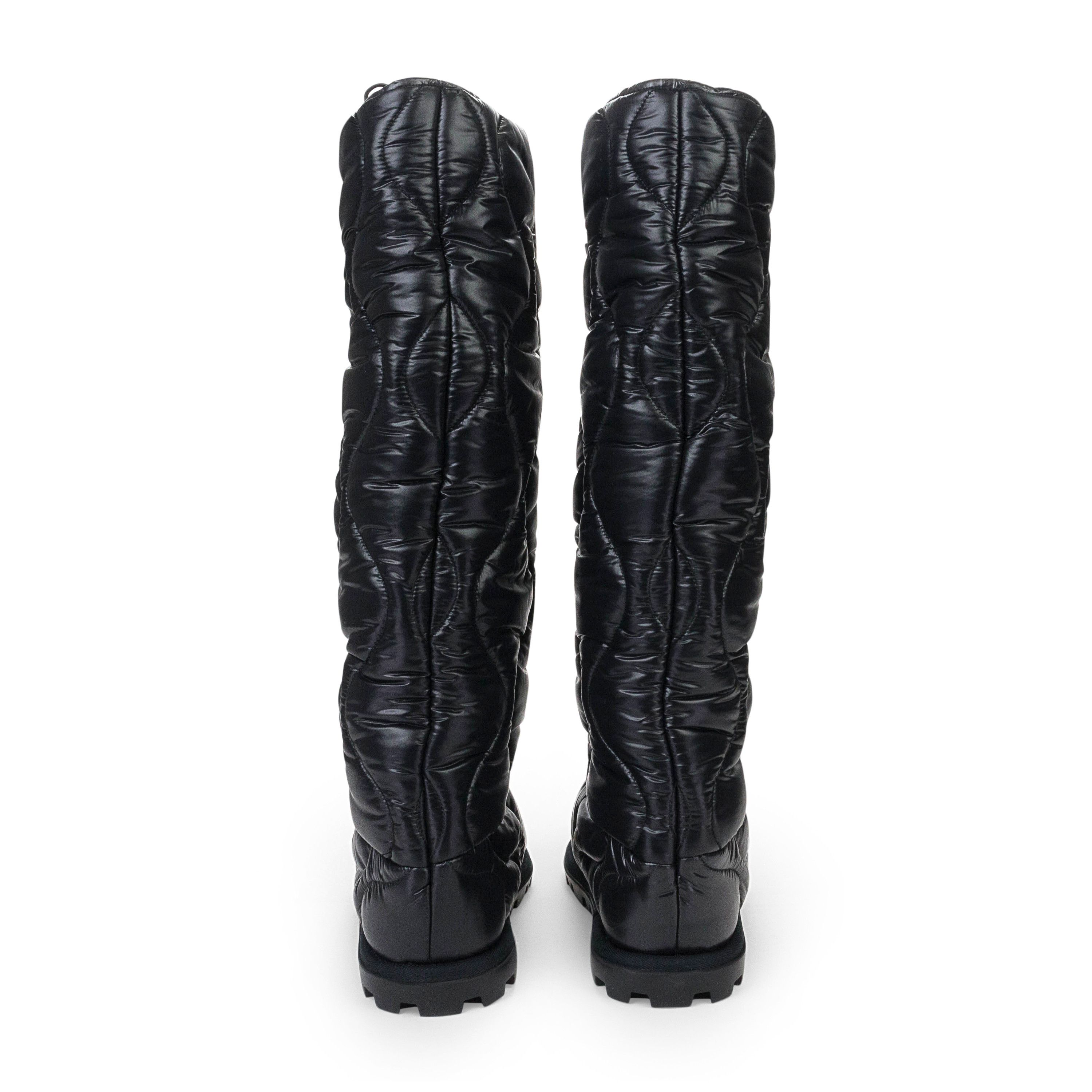 Prada COMBAT LOGO TALL BOOTS BLACK ANKLE BOOTS SIZE 40 Size US 10 / IT 40 - 5 Thumbnail