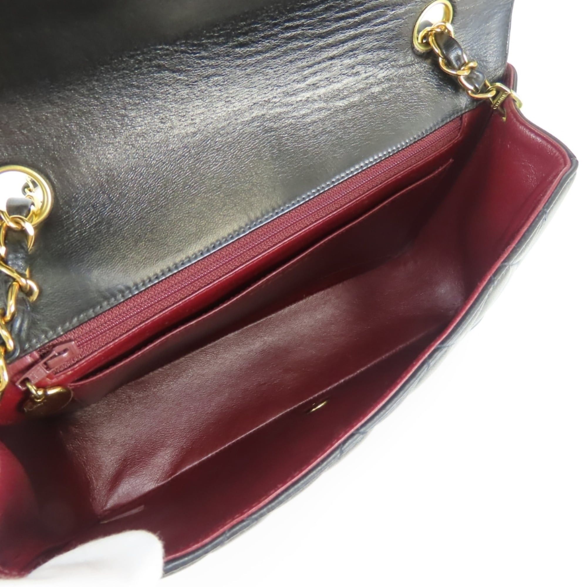 Chanel Chanel Diana Shoulder Bag, Lambskin, Black, Gold Hardware, Coco Mark, Chain, Women's. Size ONE SIZE - 21 Thumbnail