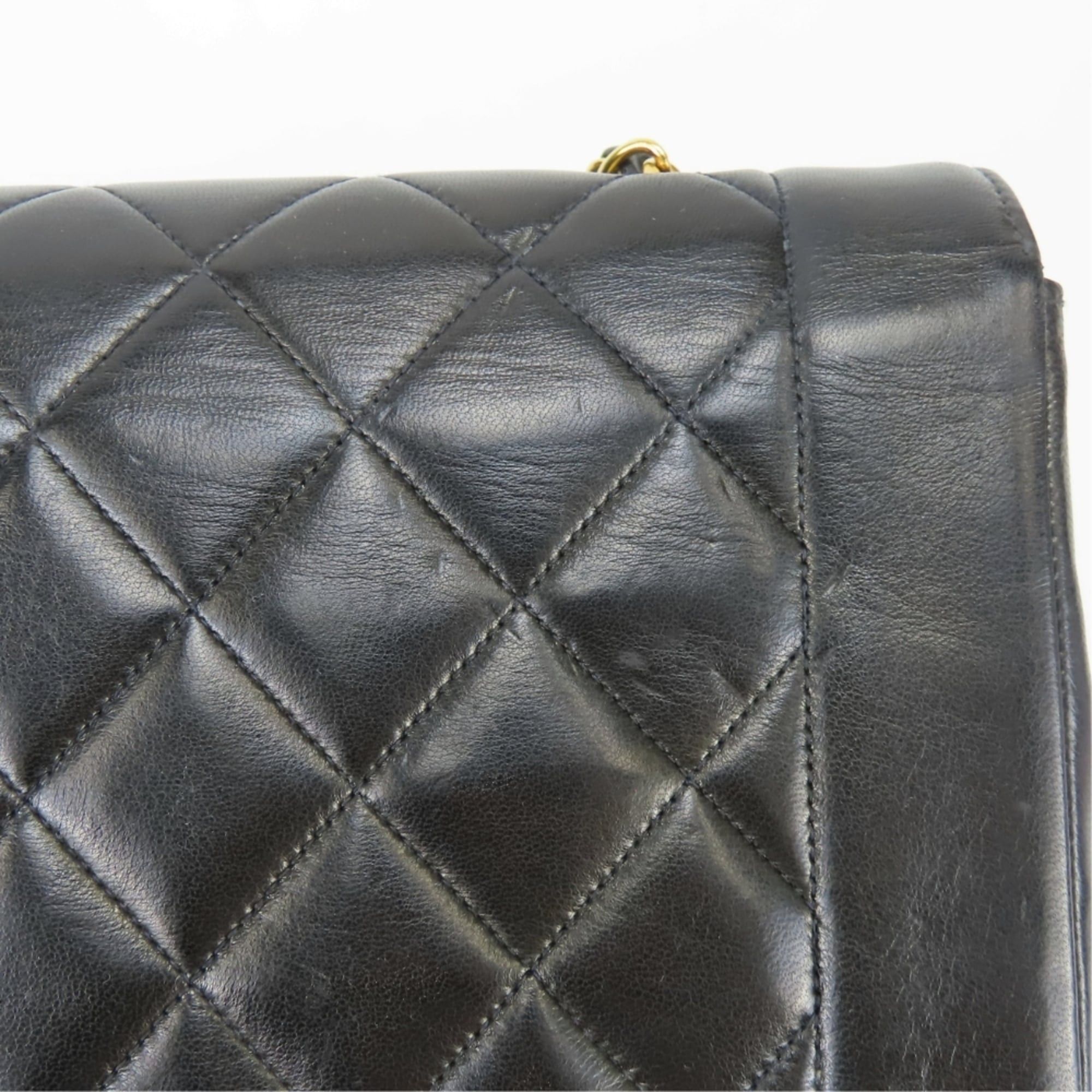 Chanel Chanel Diana Shoulder Bag, Lambskin, Black, Gold Hardware, Coco Mark, Chain, Women's. Size ONE SIZE - 17 Thumbnail