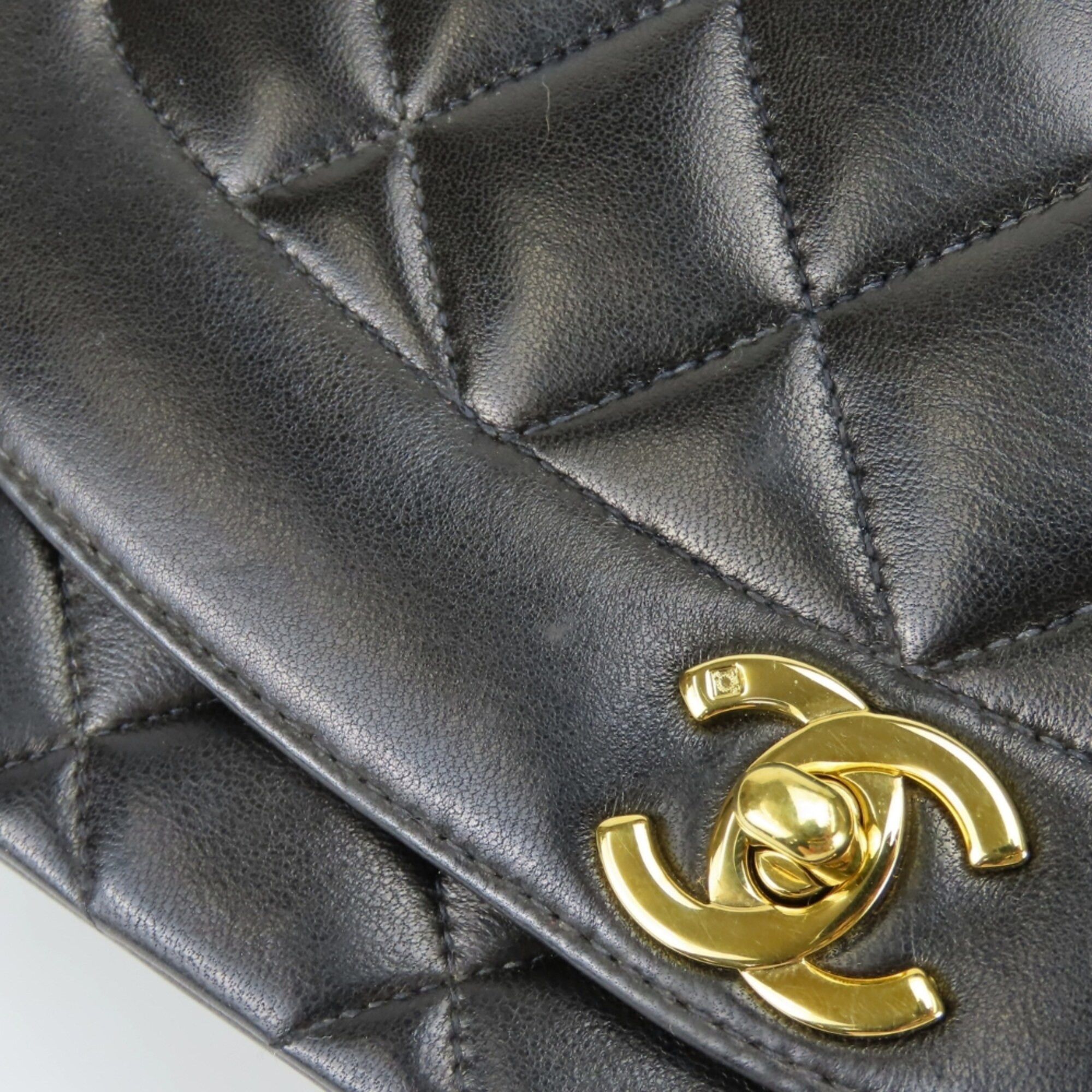 Chanel Chanel Diana Shoulder Bag, Lambskin, Black, Gold Hardware, Coco Mark, Chain, Women's. Size ONE SIZE - 13 Thumbnail