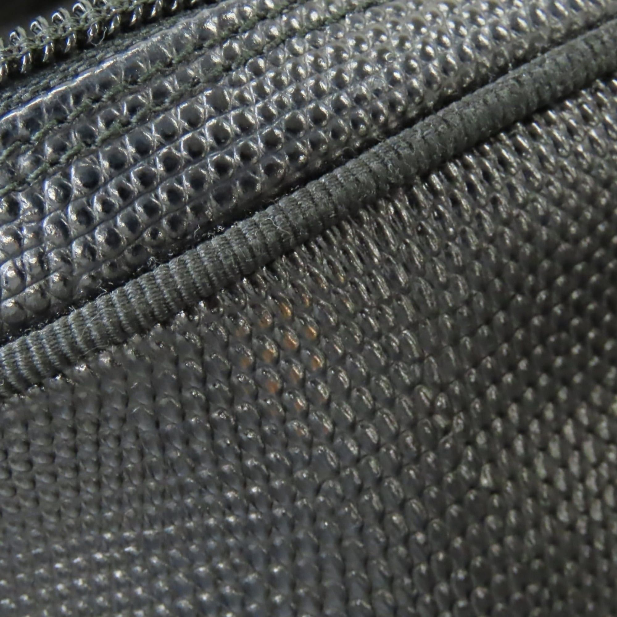 Salvatore Ferragamo Salvatore Ferragamo Shoulder Bag Vara D213096 Embossed Leather Black Gold Hardware Women's Size ONE SIZE - 9 Thumbnail