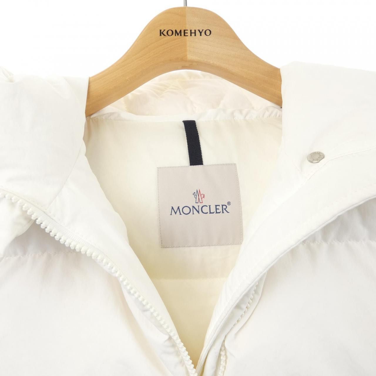 Moncler Moncler Moncler GOELO Down Coat Others Outerwear GOELO DUTY FREE for USA Size ONE SIZE - 6 Thumbnail