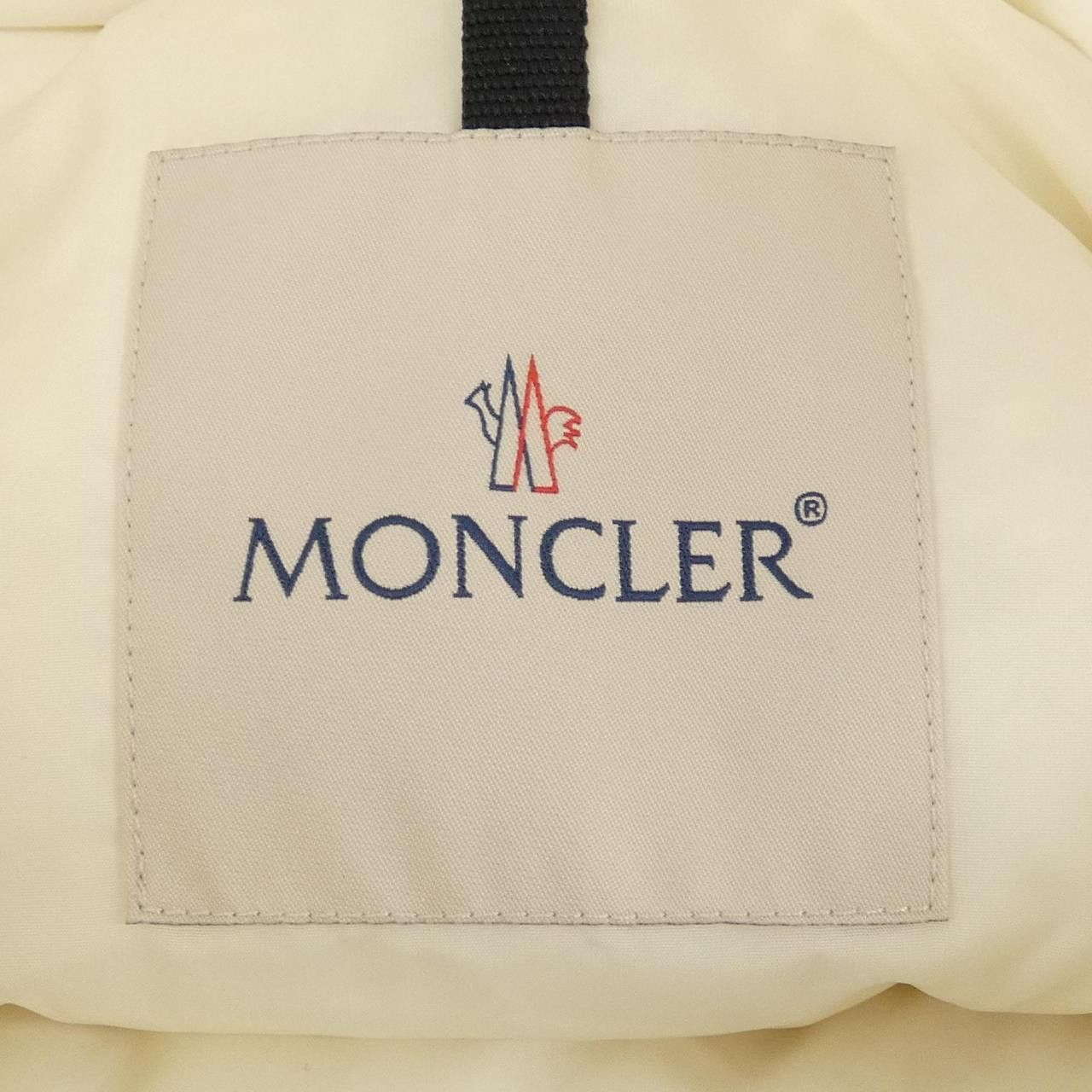 Moncler Moncler Moncler GOELO Down Coat Others Outerwear GOELO DUTY FREE for USA Size ONE SIZE - 5 Thumbnail