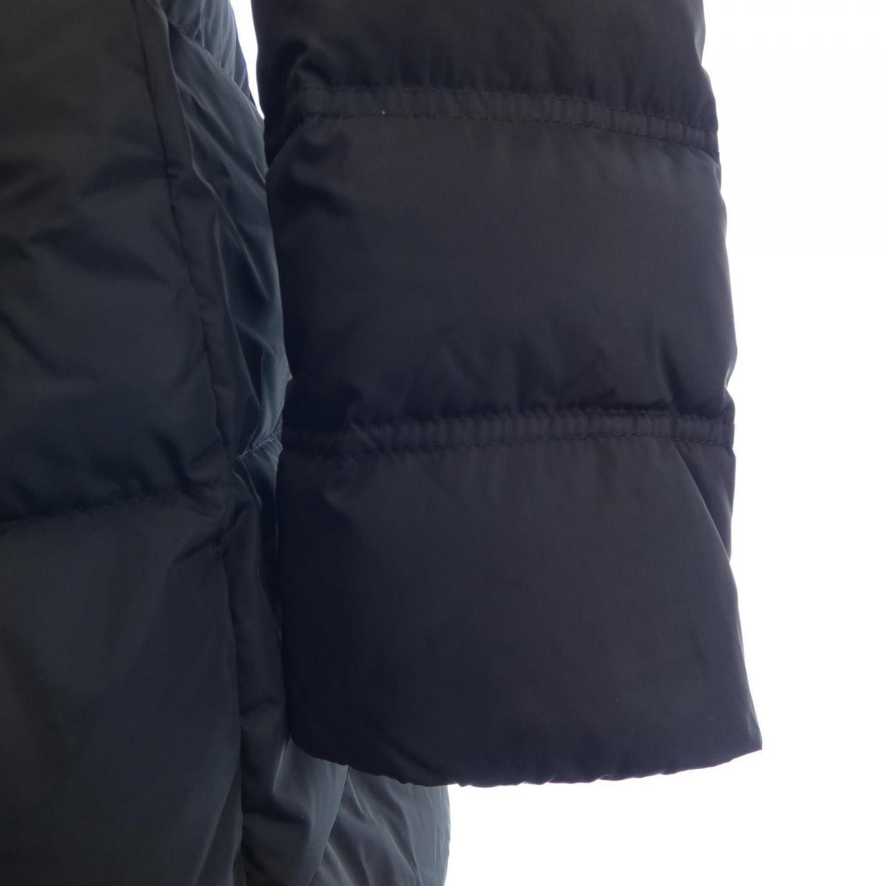 Moncler Moncler Moncler ACCENTEUR Down Coat Textile Outerwear ACCENTEUR DUTY FREE for USA Size ONE SIZE - 7 Thumbnail