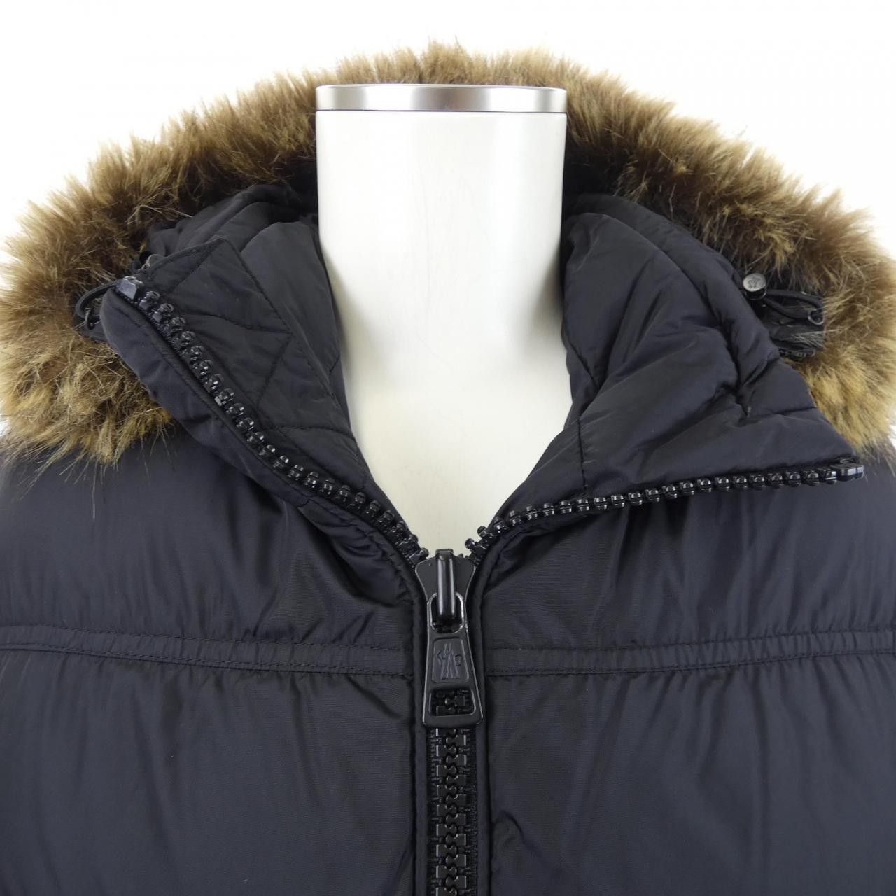 Moncler Moncler Moncler MOREL Down Jacket Textile Outerwear MOREL DUTY FREE for USA Size ONE SIZE - 6 Thumbnail