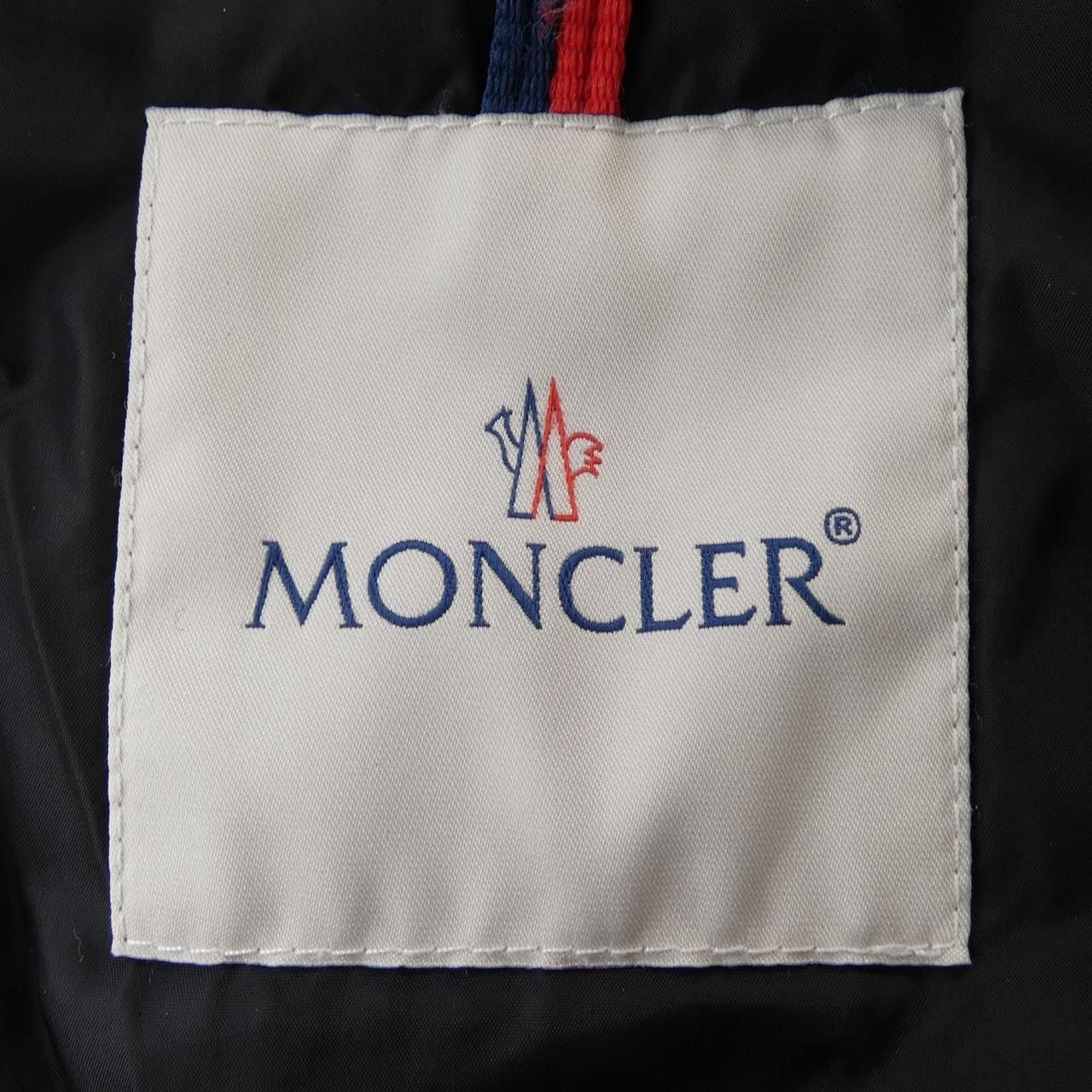 Moncler Moncler Moncler MOREL Down Jacket Textile Outerwear MOREL DUTY FREE for USA Size ONE SIZE - 5 Thumbnail