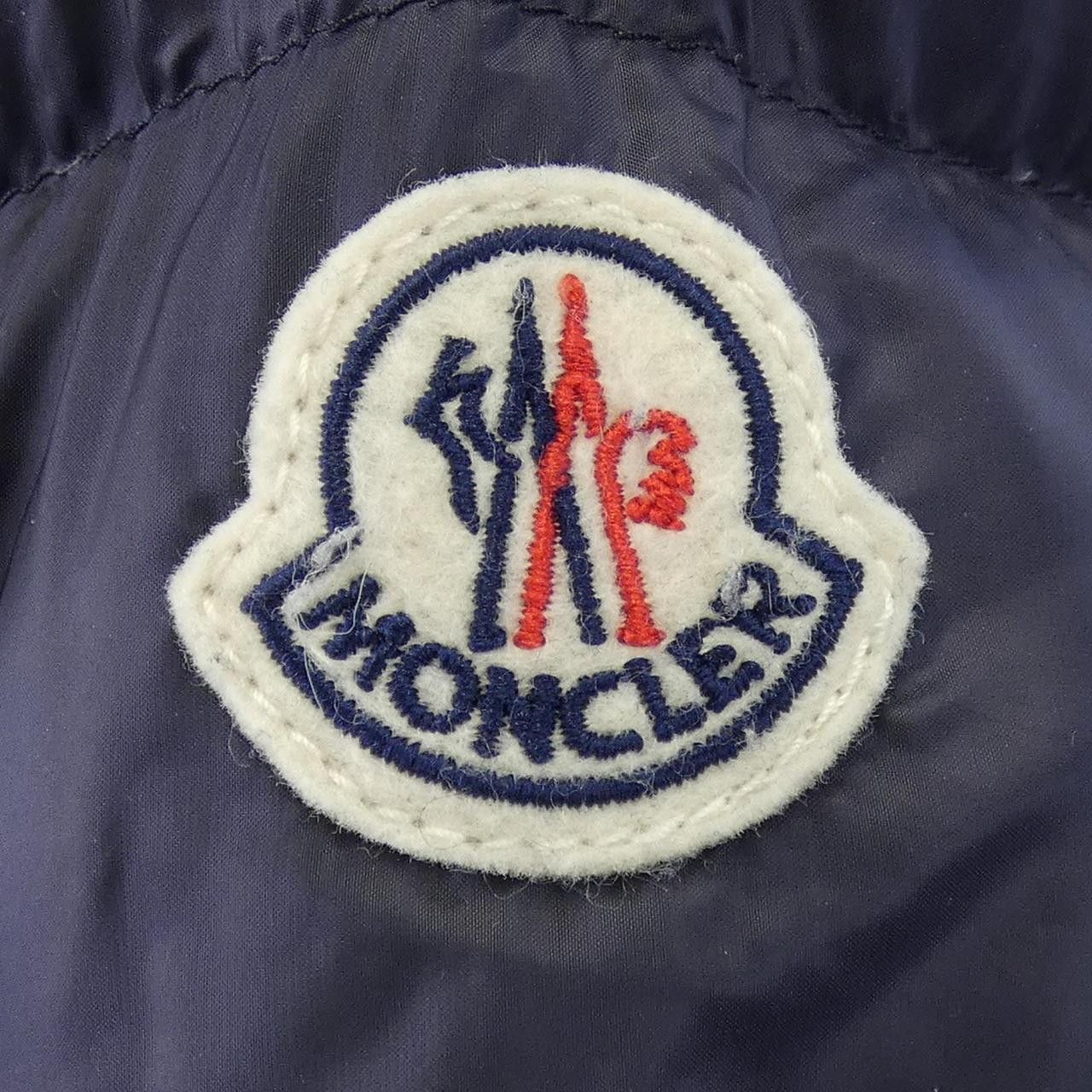 Moncler Moncler Moncler WILLM Down Jacket Others Outerwear WILLM DUTY FREE for USA Size ONE SIZE - 9 Thumbnail