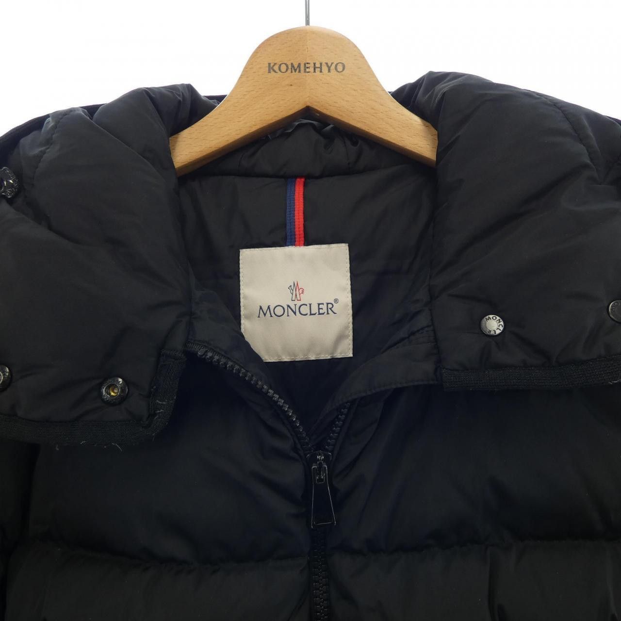 Moncler Moncler Moncler BETULA Down Jacket Textile Outerwear BETULA DUTY FREE for USA Size ONE SIZE - 6 Thumbnail