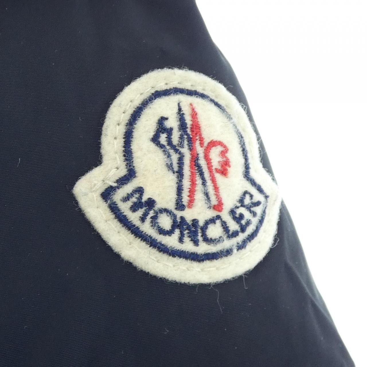 Moncler Moncler Moncler BETULA Down Jacket Textile Outerwear BETULA DUTY FREE for USA Size ONE SIZE - 8 Thumbnail