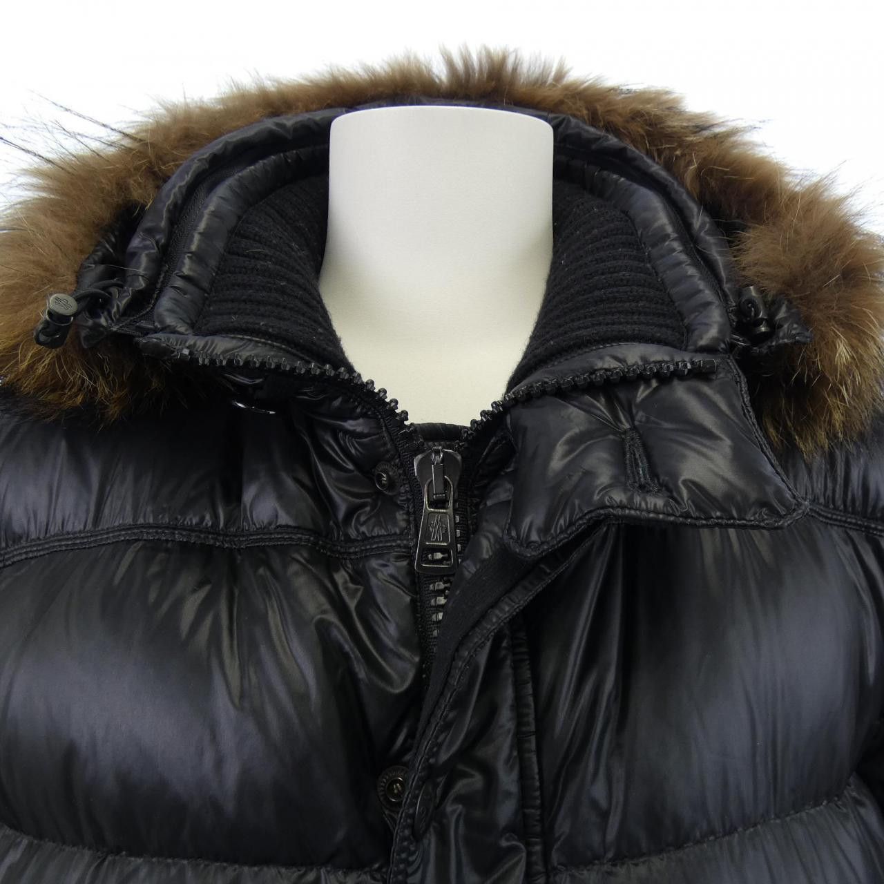 Moncler Moncler Moncler HUBERT Down Jacket Textile Outerwear HUBERT DUTY FREE for USA Size ONE SIZE - 7 Thumbnail