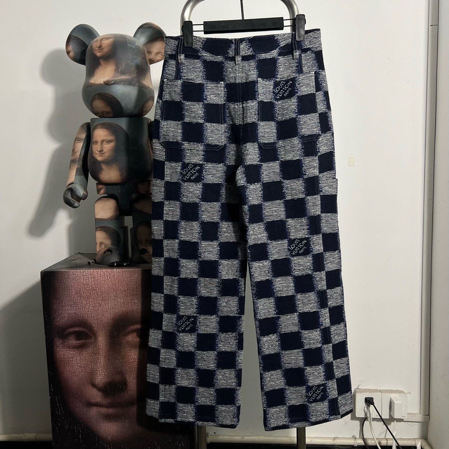 Louis Vuitton Louis Vuitton Knit Wool Casual Pants 34 Men Size US 34 / EU 50 - 2 Thumbnail