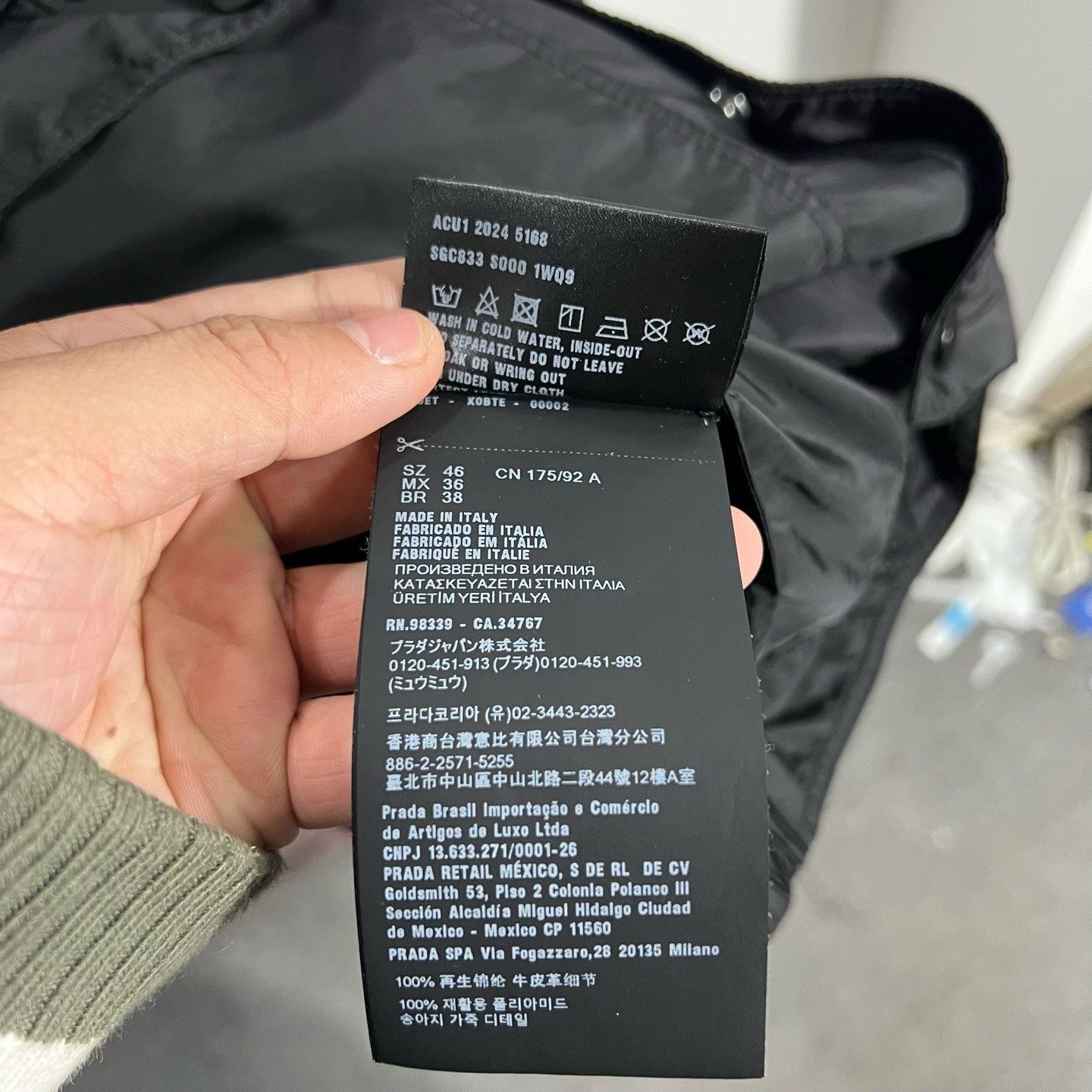 Prada Prada Black Light Jacket s Men Size US S / EU 44-46 / 1 - 4 Thumbnail