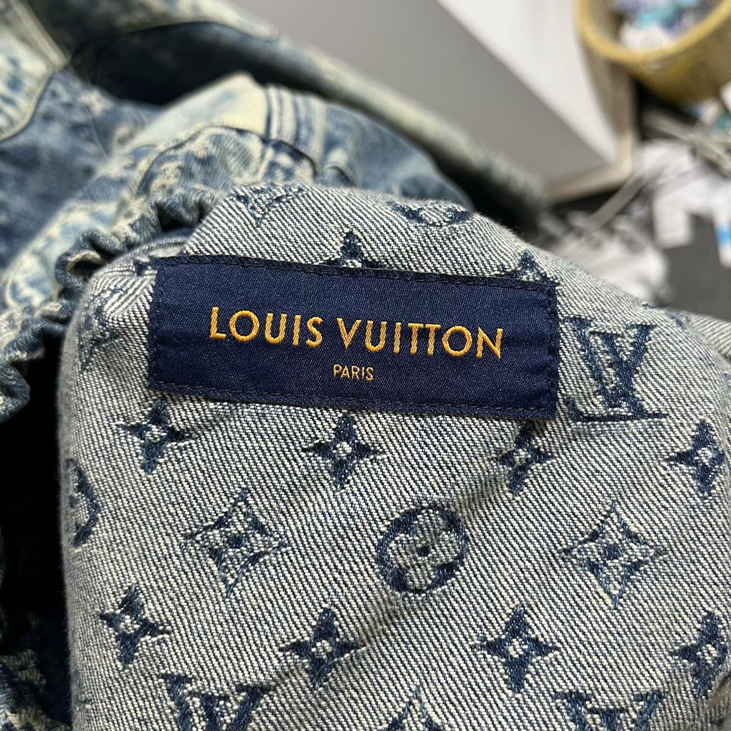 Louis Vuitton Louis Vuitton Denim Light Jacket xxl Men Size US XXL / EU 58 / 5 - 3 Thumbnail