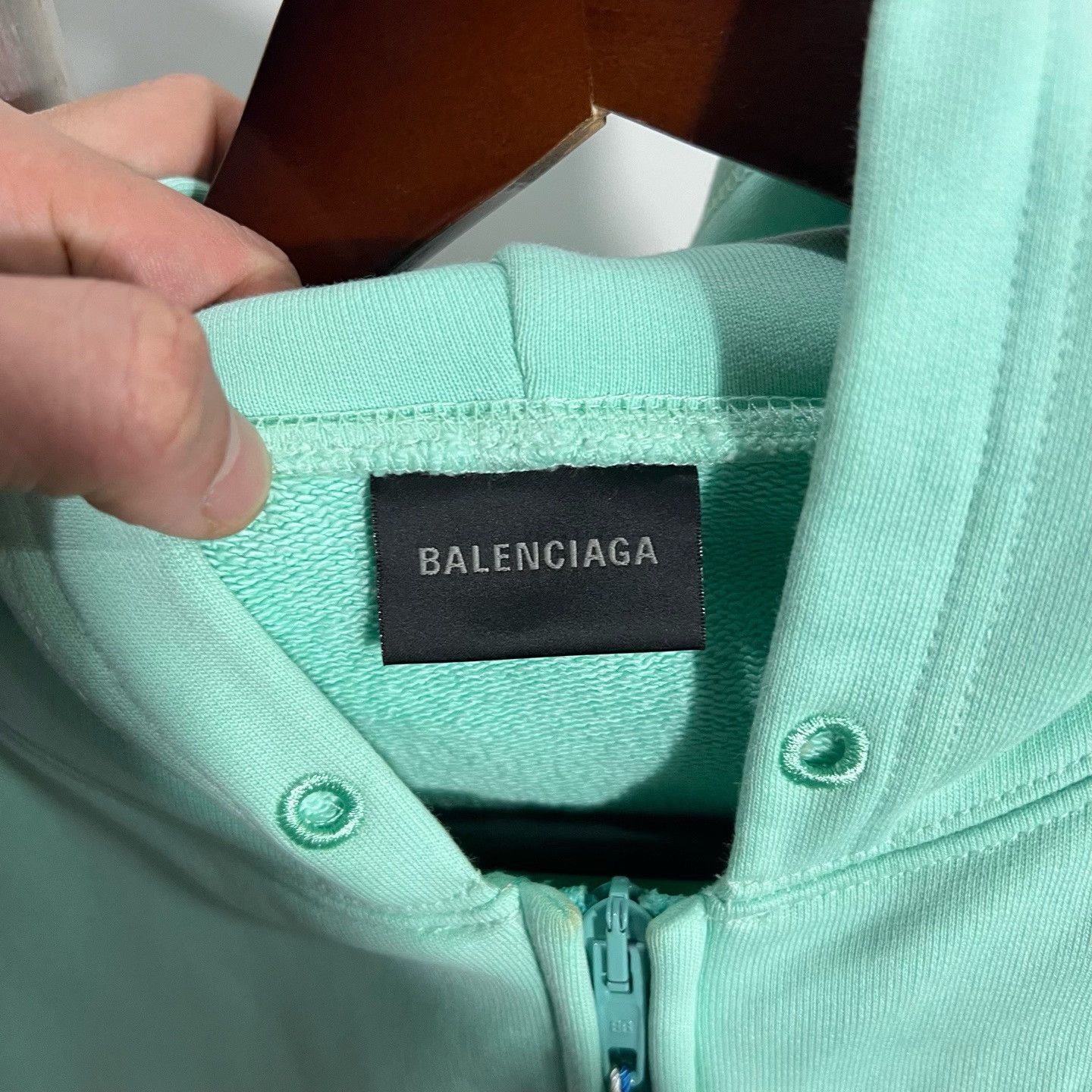 Balenciaga Balenciaga Embroidered Jacket M Women Size M / US 6-8 / IT 42-44 - 3 Thumbnail