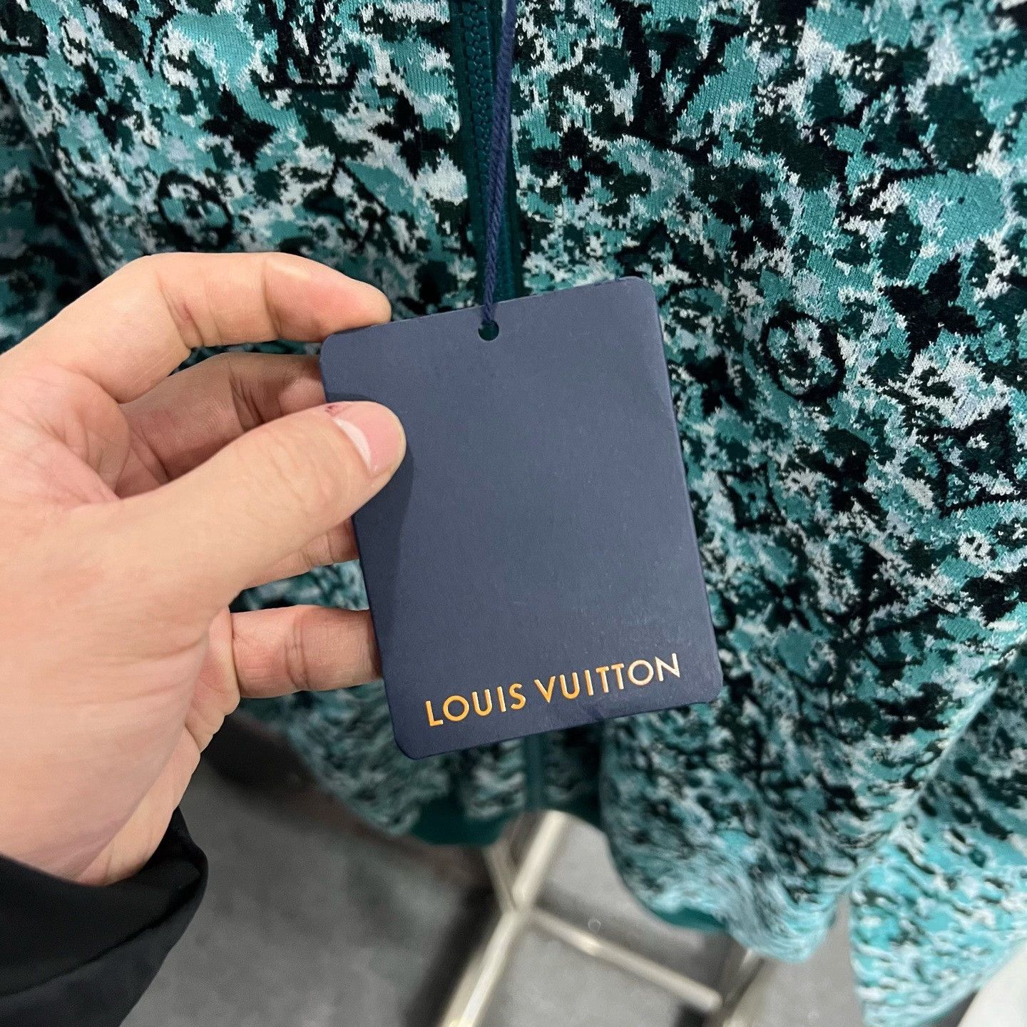Louis Vuitton Louis Vuitton Light Jacket xs Men Size US XS / EU 42 / 0 - 5 Thumbnail