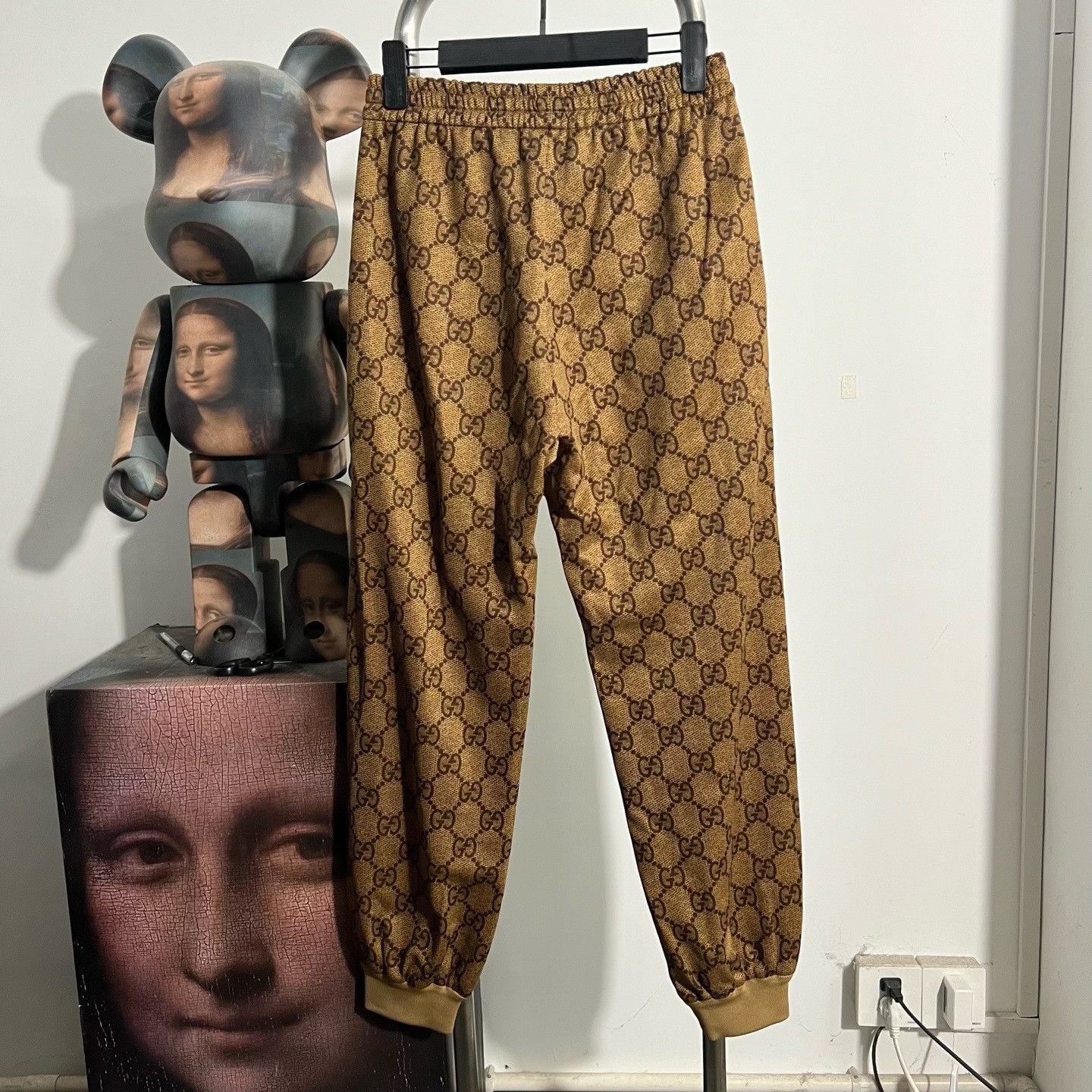 Gucci Gucci Pants 24 Women Size 24" / US 00 / IT 34 - 2 Thumbnail
