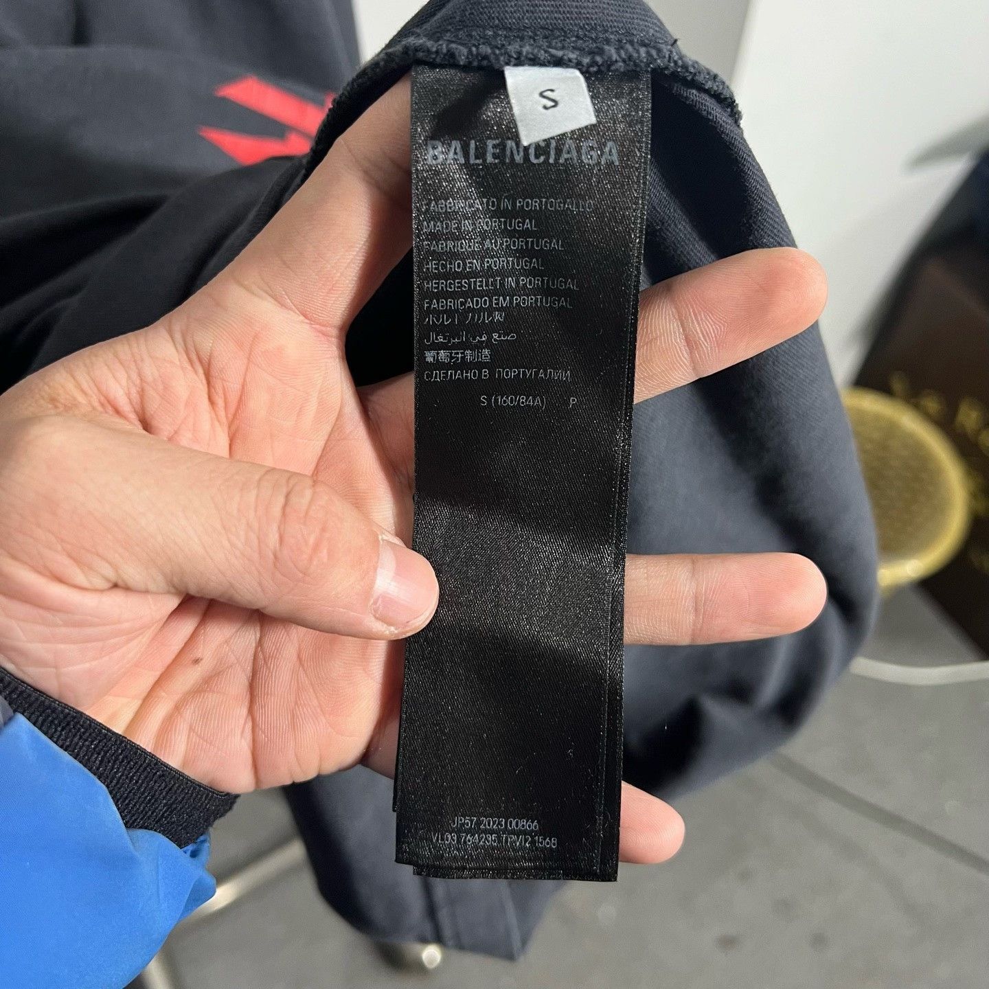 Balenciaga Balenciaga Retro T-Shirt s Men Size US S / EU 44-46 / 1 - 4 Thumbnail