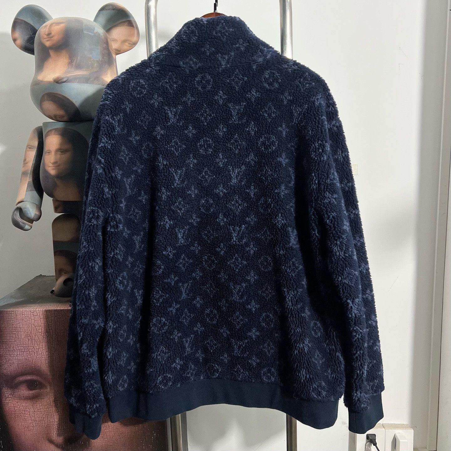 Louis Vuitton Louis Vuitton Blue Light Jacket xxl Men Size US XXL / EU 58 / 5 - 2 Thumbnail