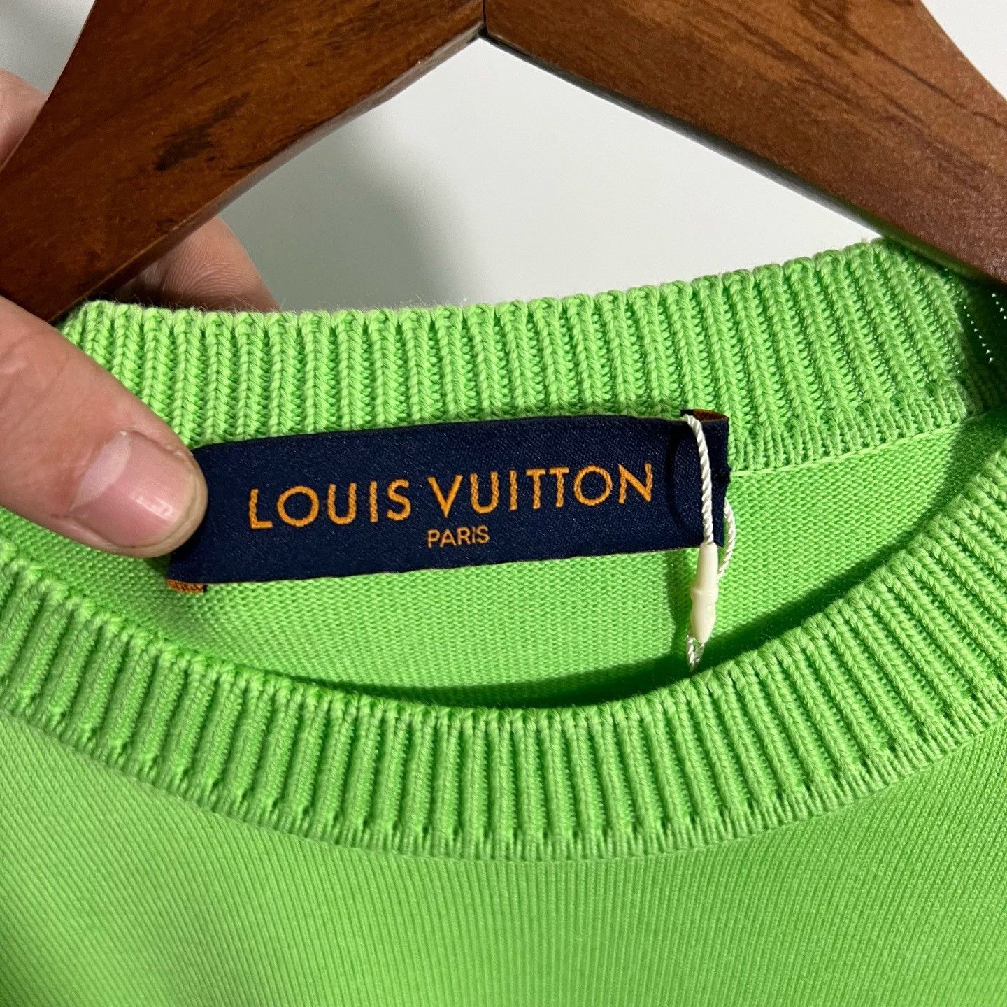 Louis Vuitton Louis Vuitton Knit Green T-Shirt s Men Size US S / EU 44-46 / 1 - 3 Thumbnail