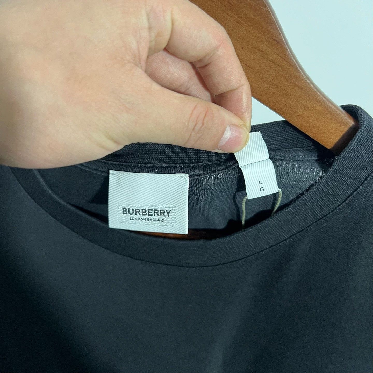 Burberry Burberry Retro T-Shirt l Men Size US L / EU 52-54 / 3 - 3 Thumbnail