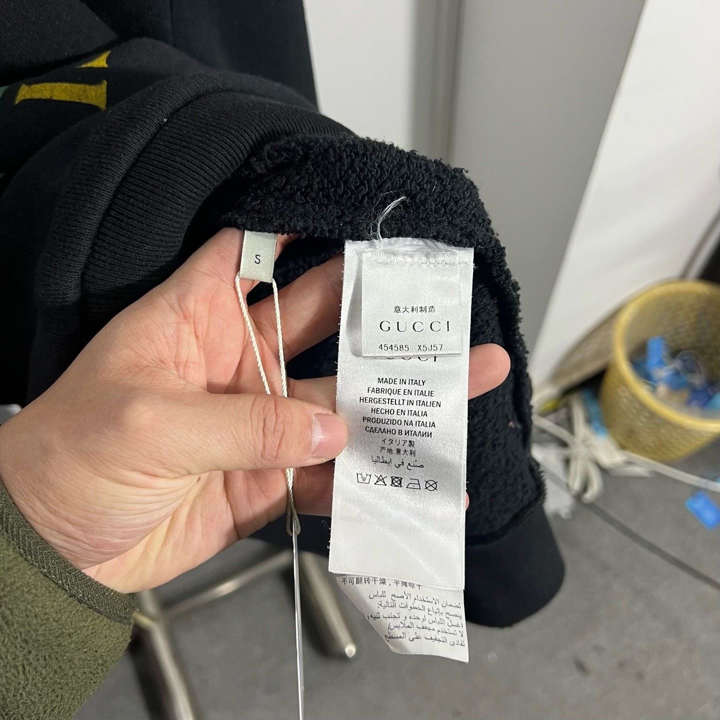 Gucci Gucci Retro Hoodie s Men Size US S / EU 44-46 / 1 - 4 Thumbnail
