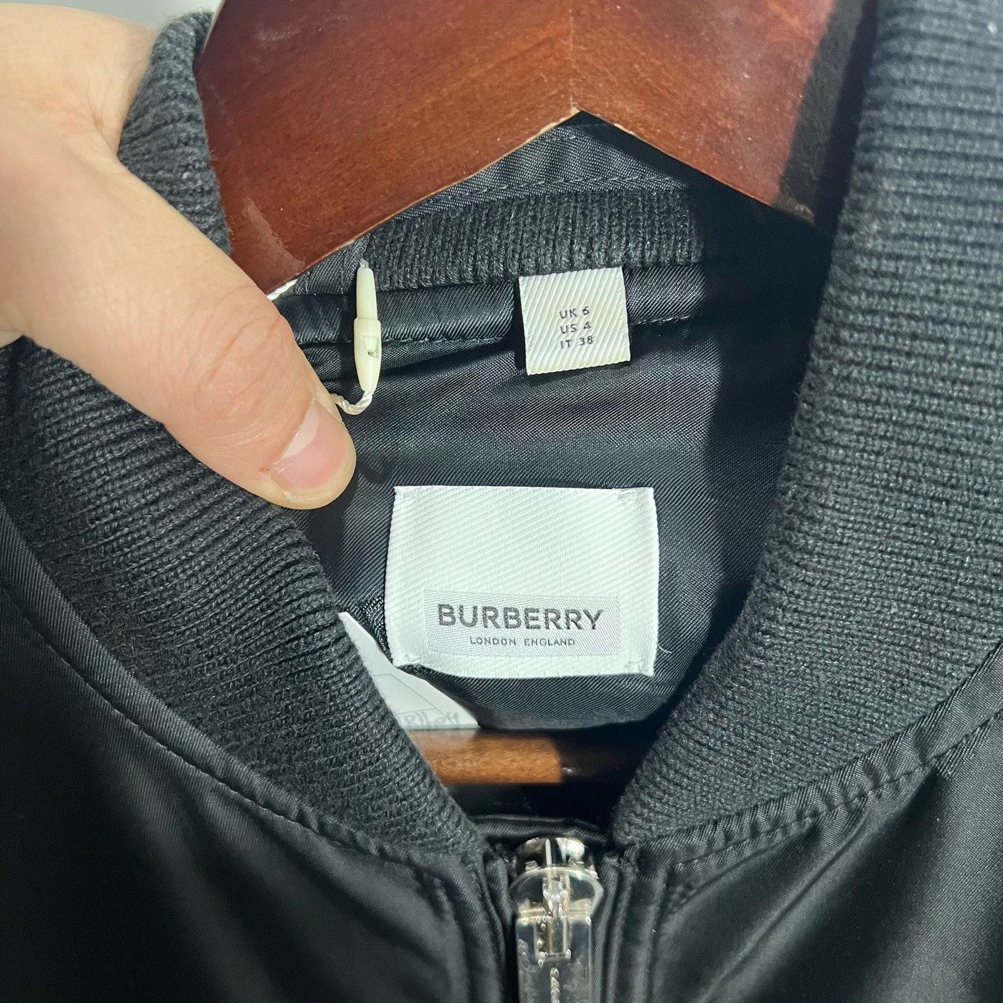 Burberry Burberry Light Jacket s Men Size US S / EU 44-46 / 1 - 3 Thumbnail