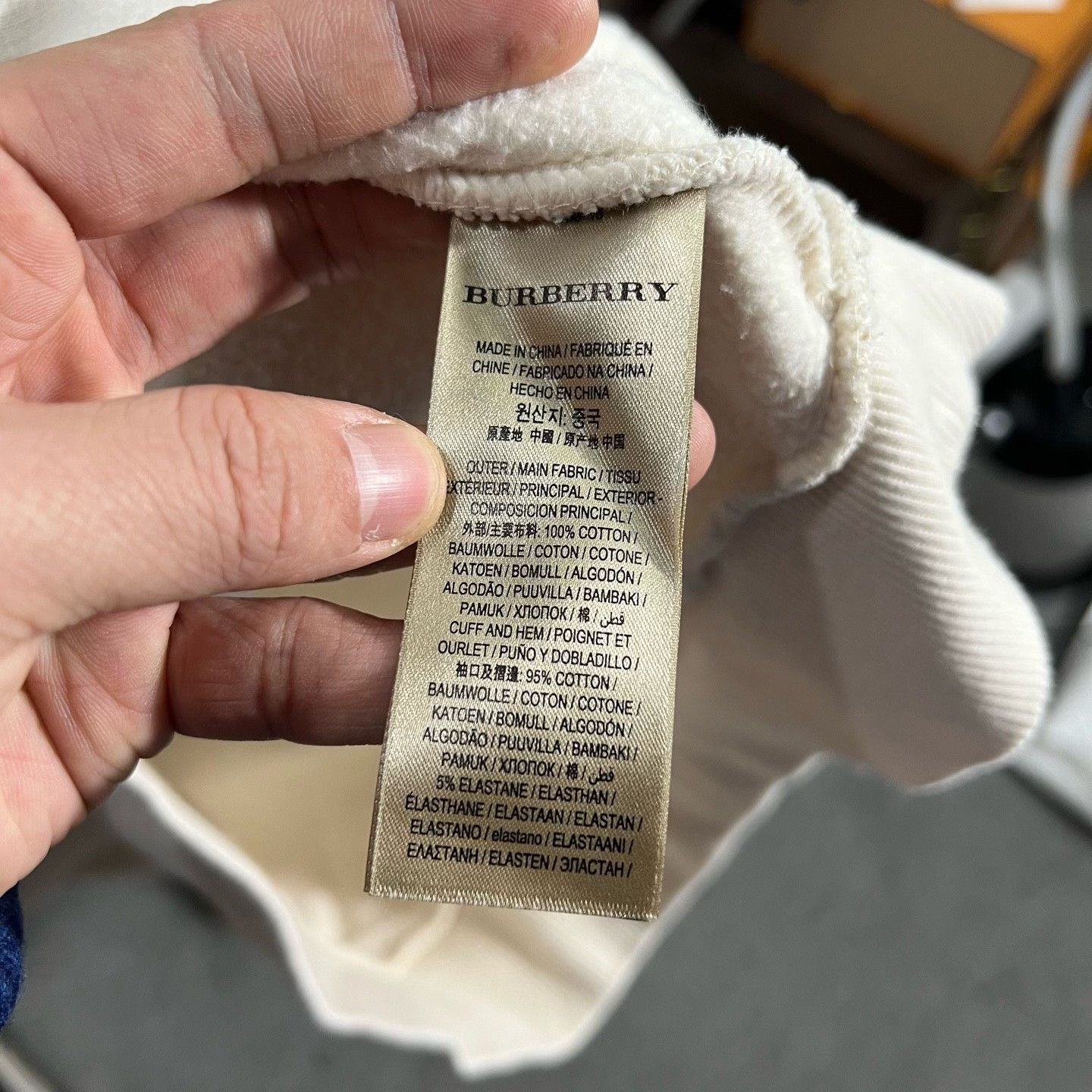Burberry Burberry Hoodie xl Men Size US XL / EU 56 / 4 - 4 Thumbnail