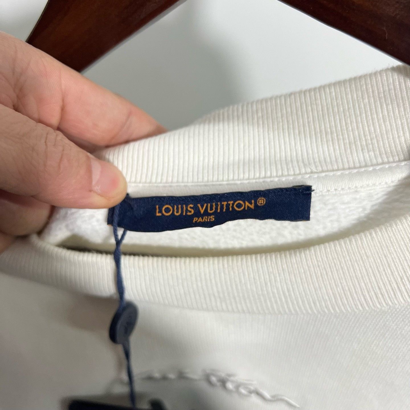 Louis Vuitton Louis Vuitton Graphic Hoodie xxl Men Size US XXL / EU 58 / 5 - 3 Thumbnail