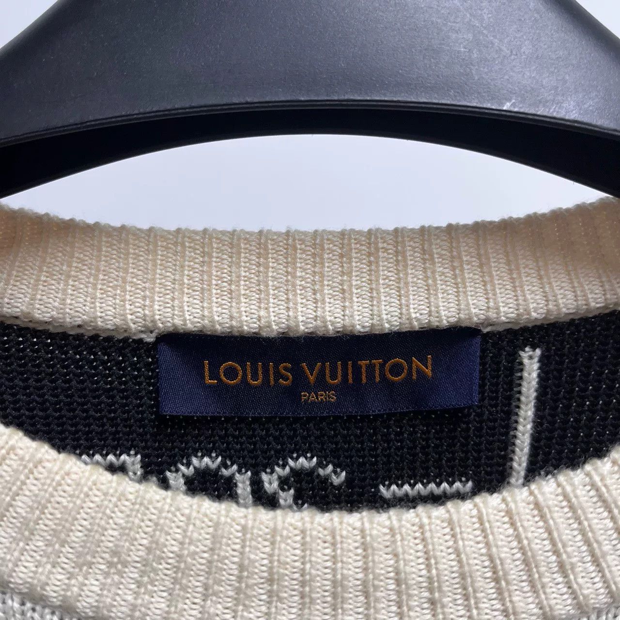 Louis Vuitton Louis Vuitton Sweater S Women Size S / US 4 / IT 40 - 3 Thumbnail
