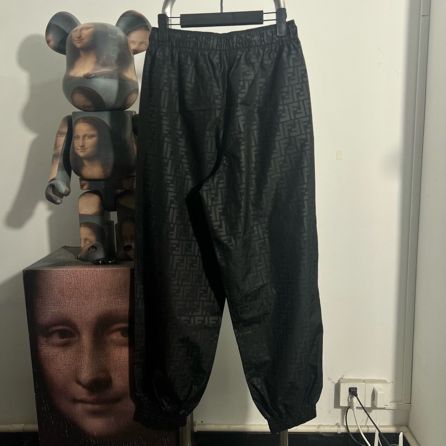 Fendi Fendi Pants 28 Women Size 28" / US 6 / IT 42 - 2 Thumbnail