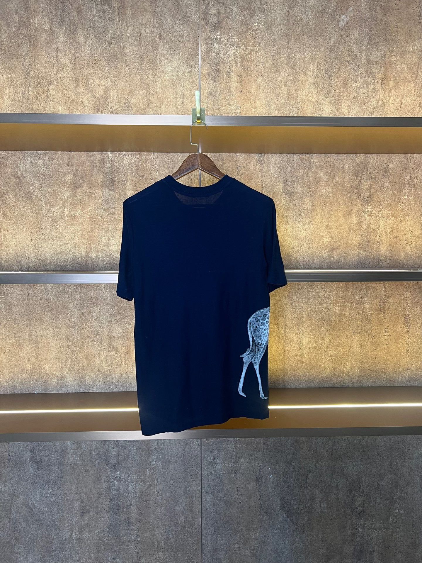 Louis Vuitton Louis Vuitton Dark Blue Giraffe Short Sleeve Size US M / EU 48-50 / 2 - 2 Thumbnail