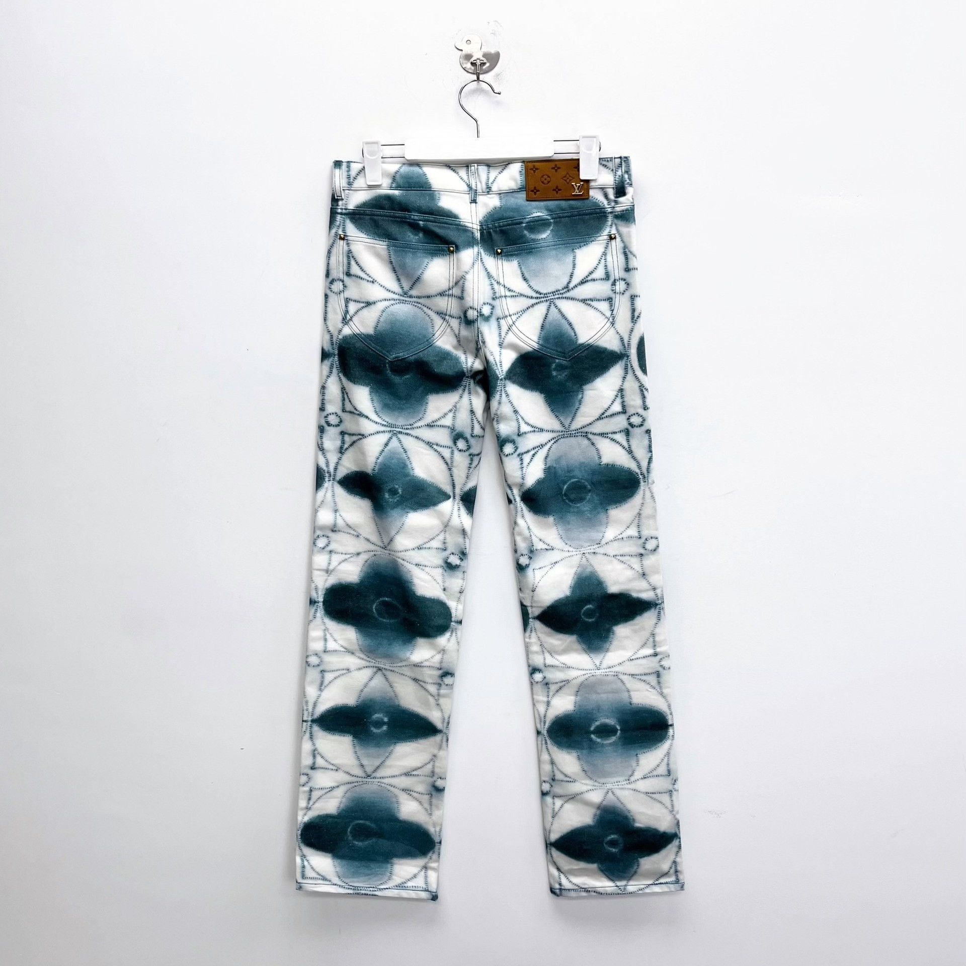 Louis Vuitton Louis Vuitton SS23 Tie-Dye Denim Pants Size 28" / US 6 / IT 42 - 2 Thumbnail