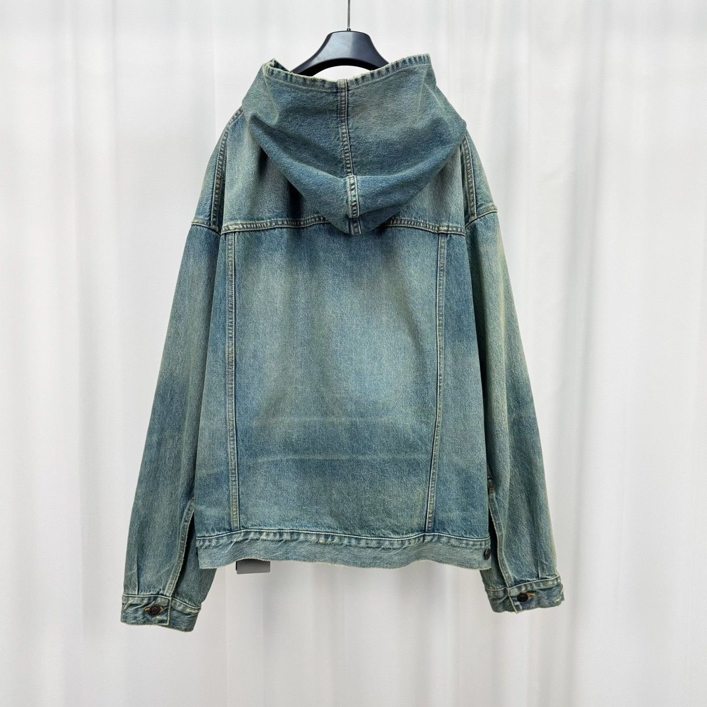 Balenciaga Balenciaga Washed Hooded Denim Jacket Size US L / EU 52-54 / 3 - 2 Thumbnail