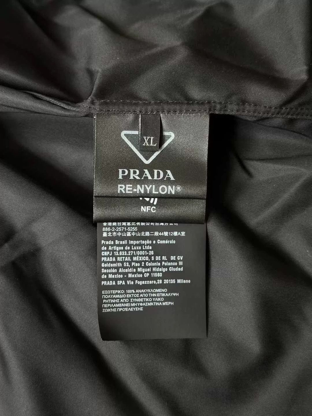 Prada Prada Black Triangle Logo Nylon Short-Sleeve Shirt Size US XL / EU 56 / 4 - 4 Thumbnail