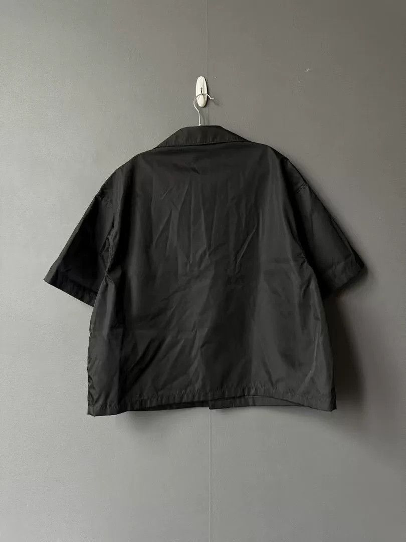 Prada Prada Black Triangle Logo Nylon Short-Sleeve Shirt Size US XL / EU 56 / 4 - 2 Thumbnail