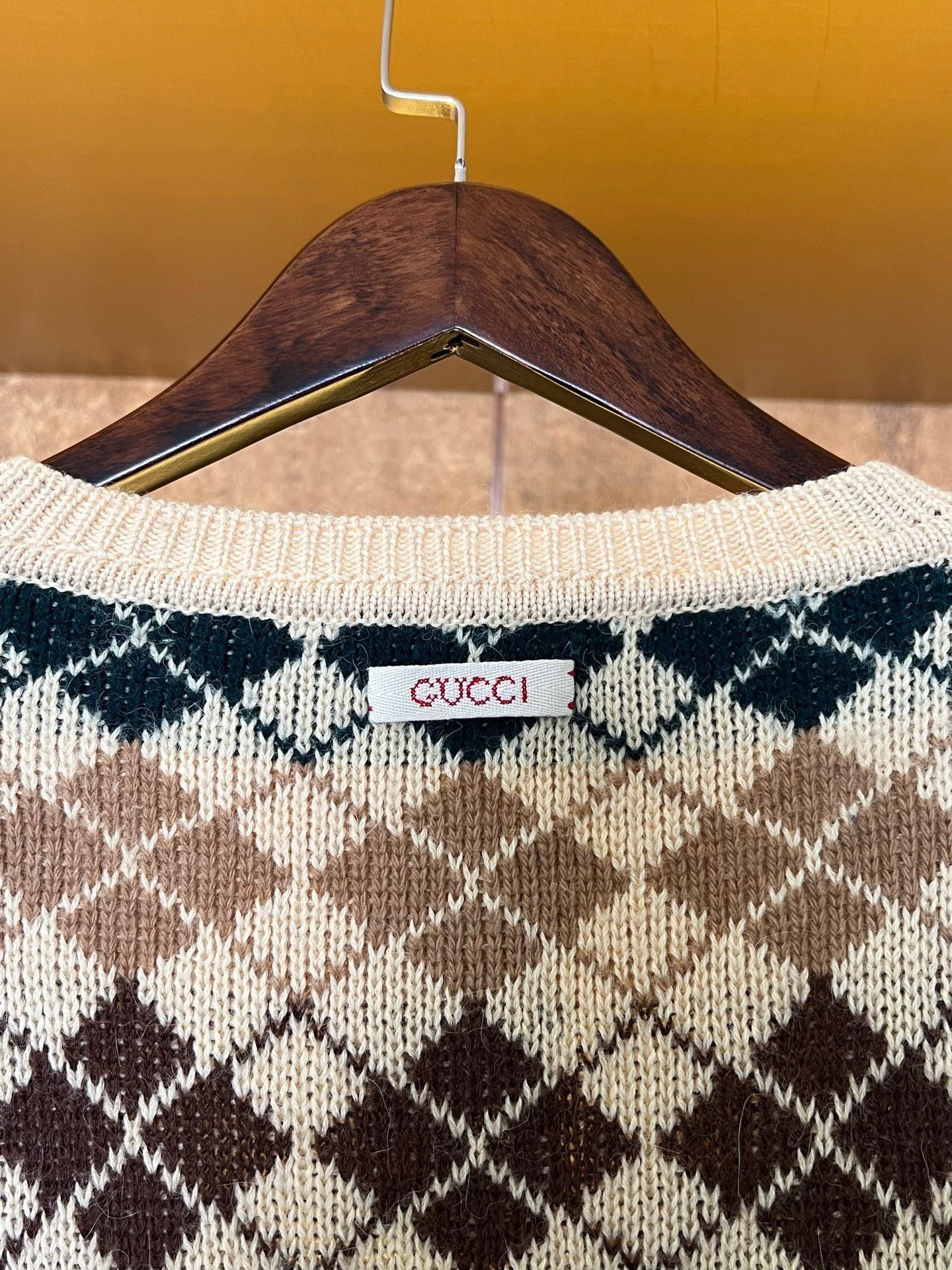 Gucci Gucci V-neck Argyle Knit Sweater Size US L / EU 52-54 / 3 - 3 Thumbnail