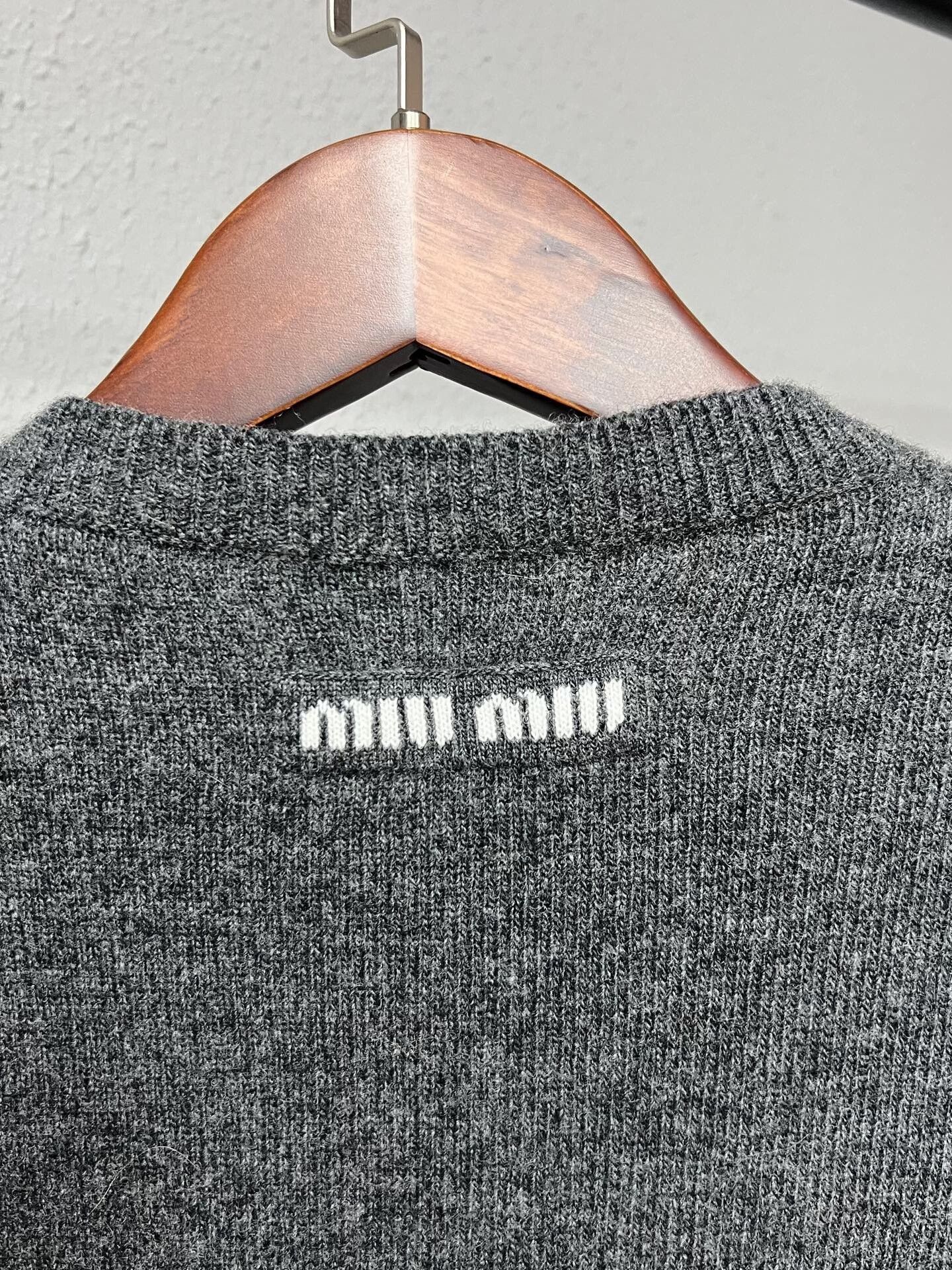 Miu Miu Miu Miu Gray Back Slogan Cardigan Size S / US 4 / IT 40 - 3 Thumbnail