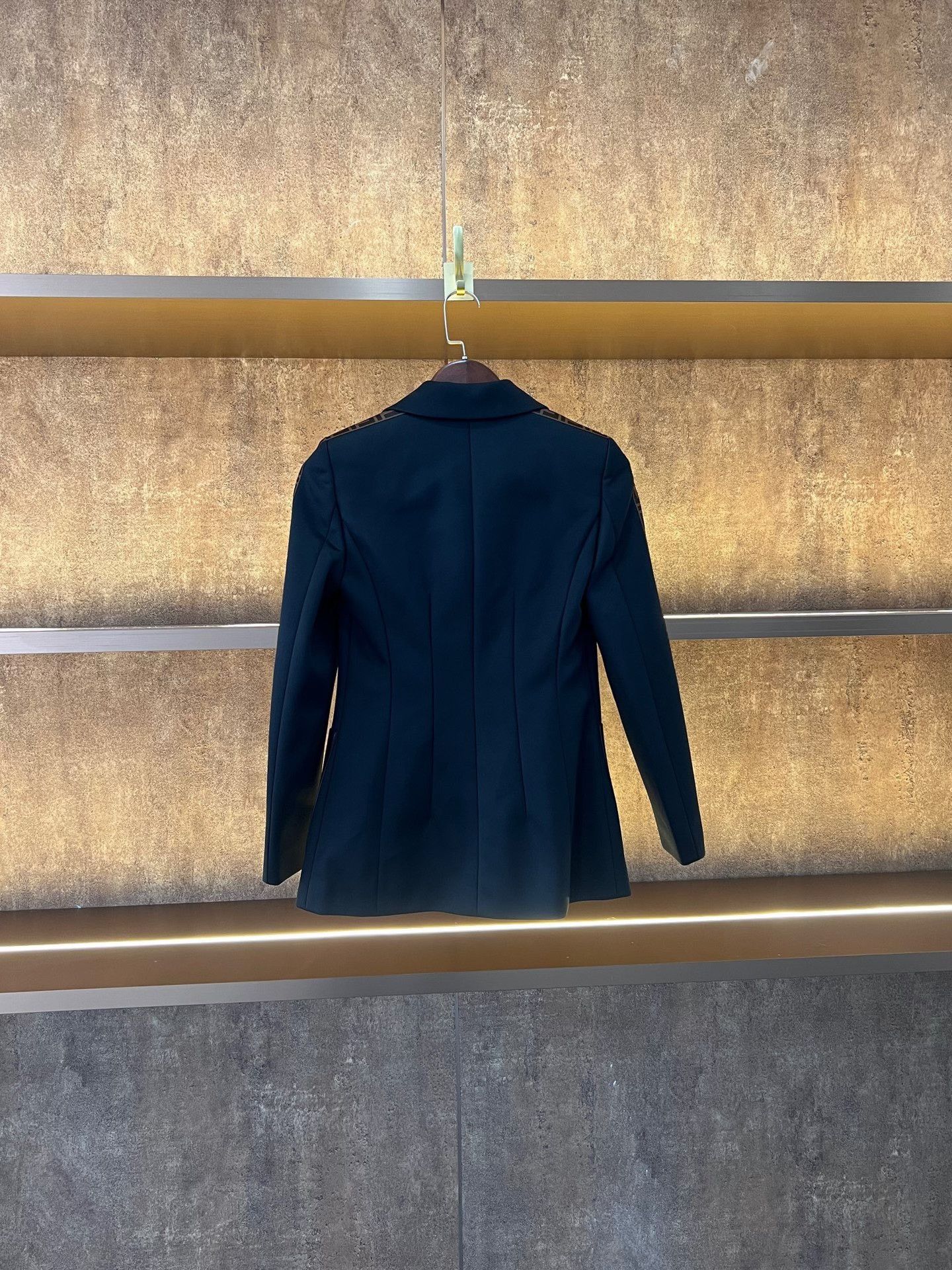 Fendi Fendi Patchwork Pocket Logo Blazer Size S / US 4 / IT 40 - 2 Thumbnail