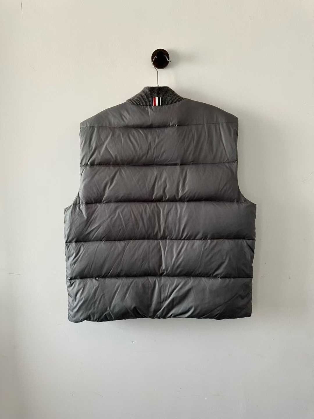 Thom Browne Thom Browne Gray Down Vest Size US XXL / EU 58 / 5 - 2 Thumbnail