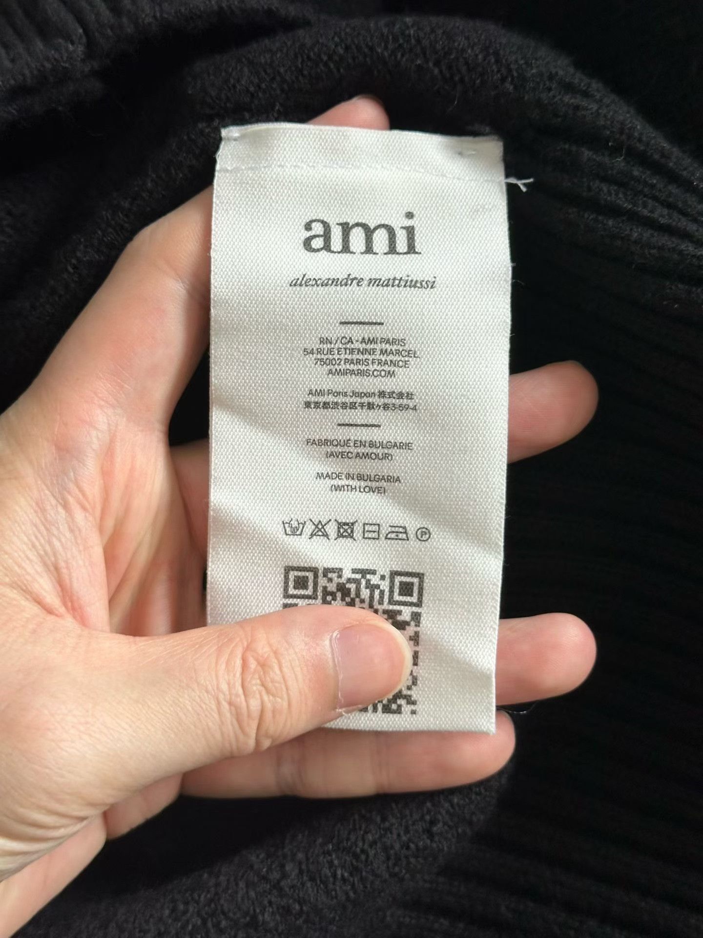AMI Ami Black Heart Wool Cardigan Size S / US 4 / IT 40 - 4 Thumbnail
