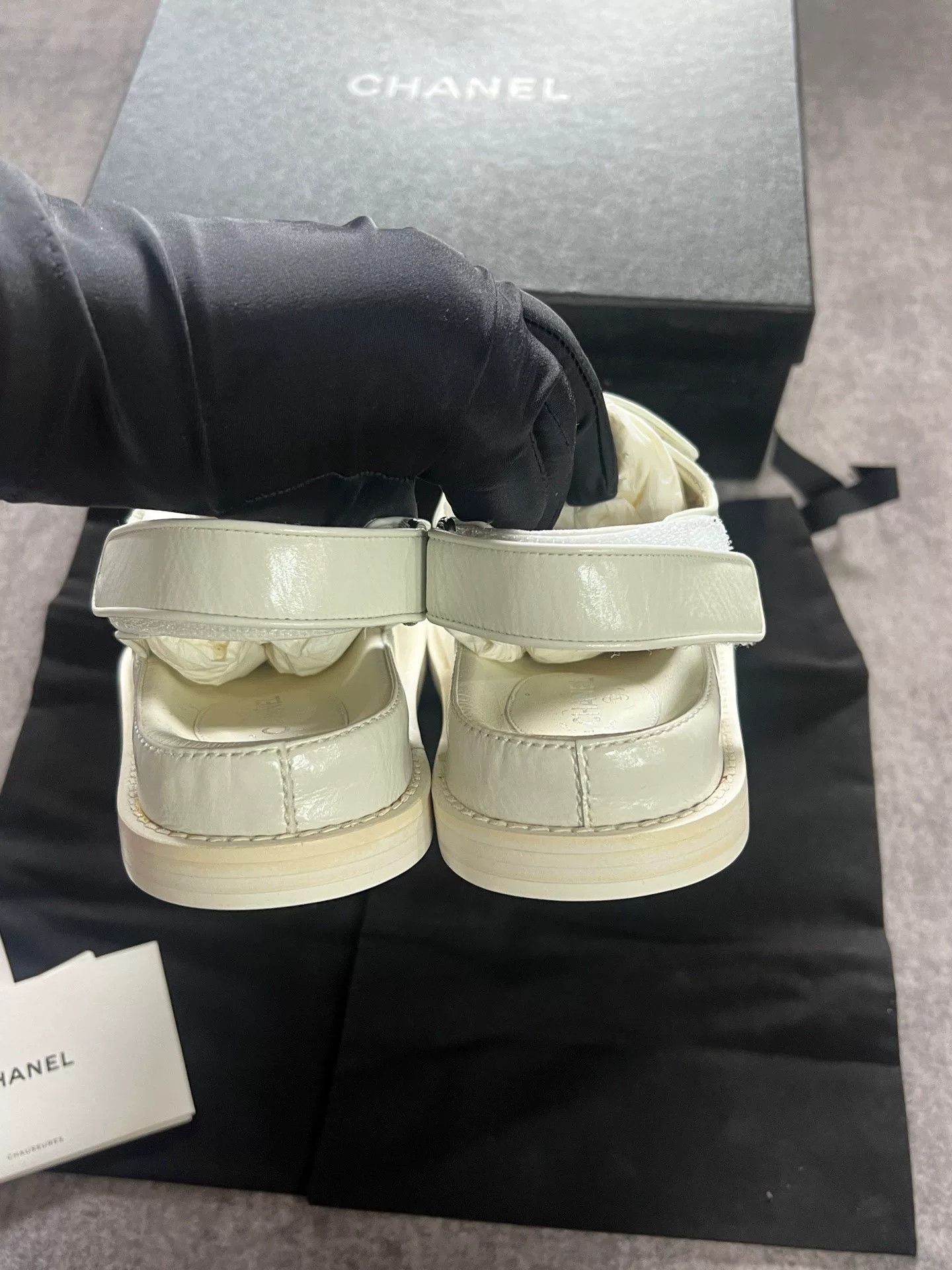 Chanel Chanel White Velcro Sandals Size US 4.5 / IT 34.5 - 5 Thumbnail