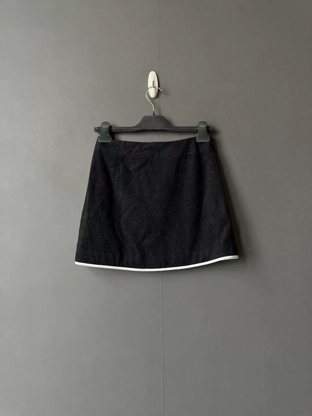 Prada Prada Black White Trim Towel Skirt Size 38" / US 16 / IT 52 - 2 Thumbnail