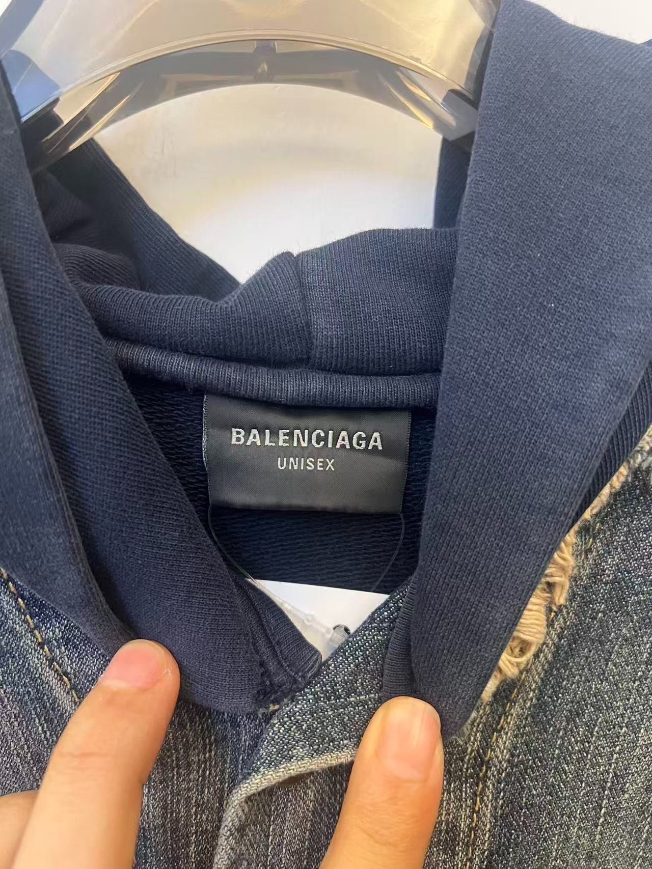 Balenciaga Balenciaga Layered Hooded Denim Jacket Size 1 Size US S / EU 44-46 / 1 - 2 Thumbnail