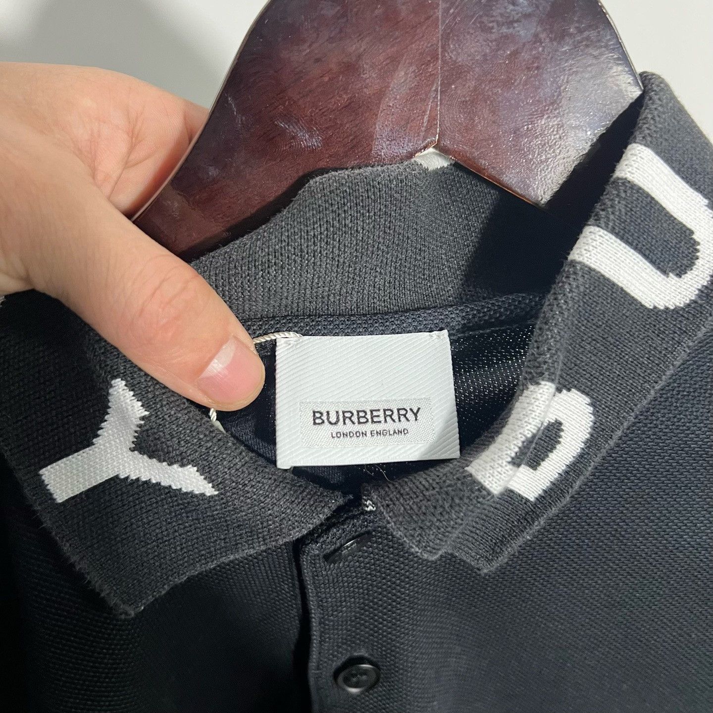 Burberry Burberry Black Polo s Men Size US S / EU 44-46 / 1 - 3 Thumbnail