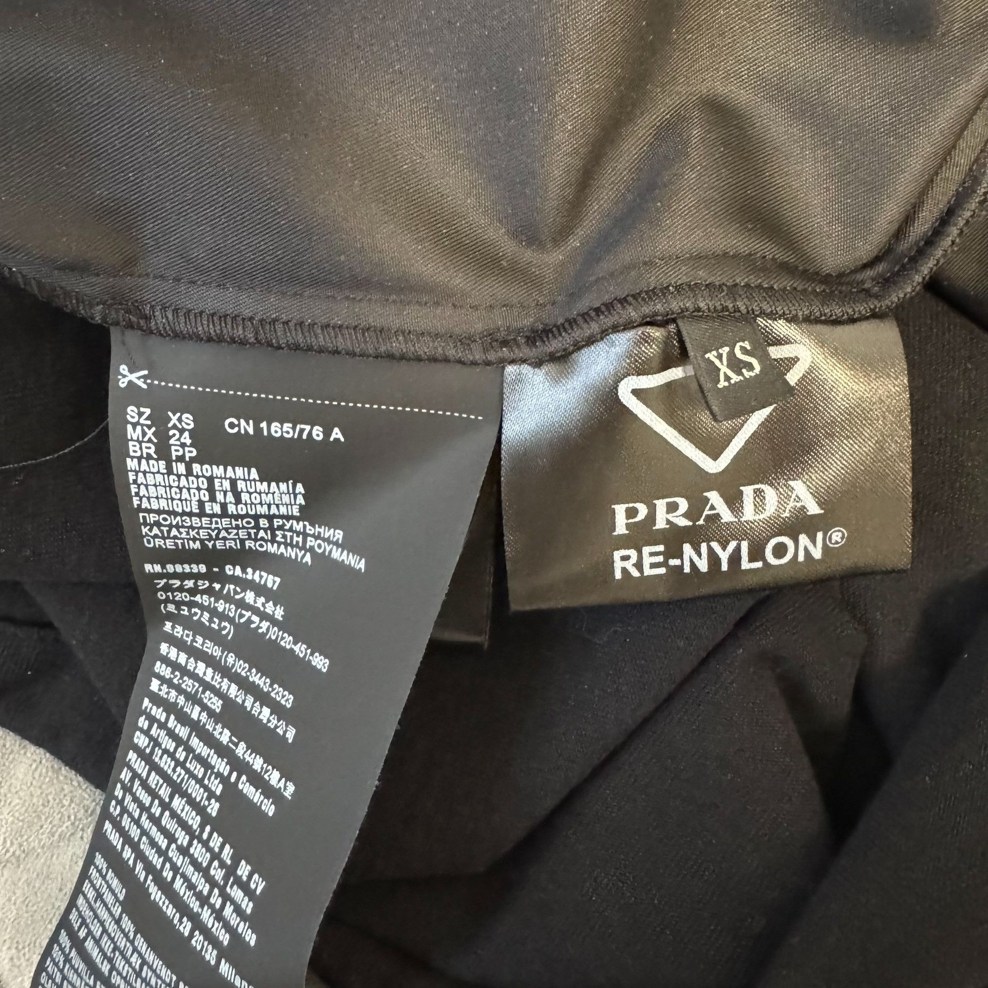 Prada Prada Re-Nylon Pocket T-Shirt XS Size US XS / EU 42 / 0 - 4 Thumbnail