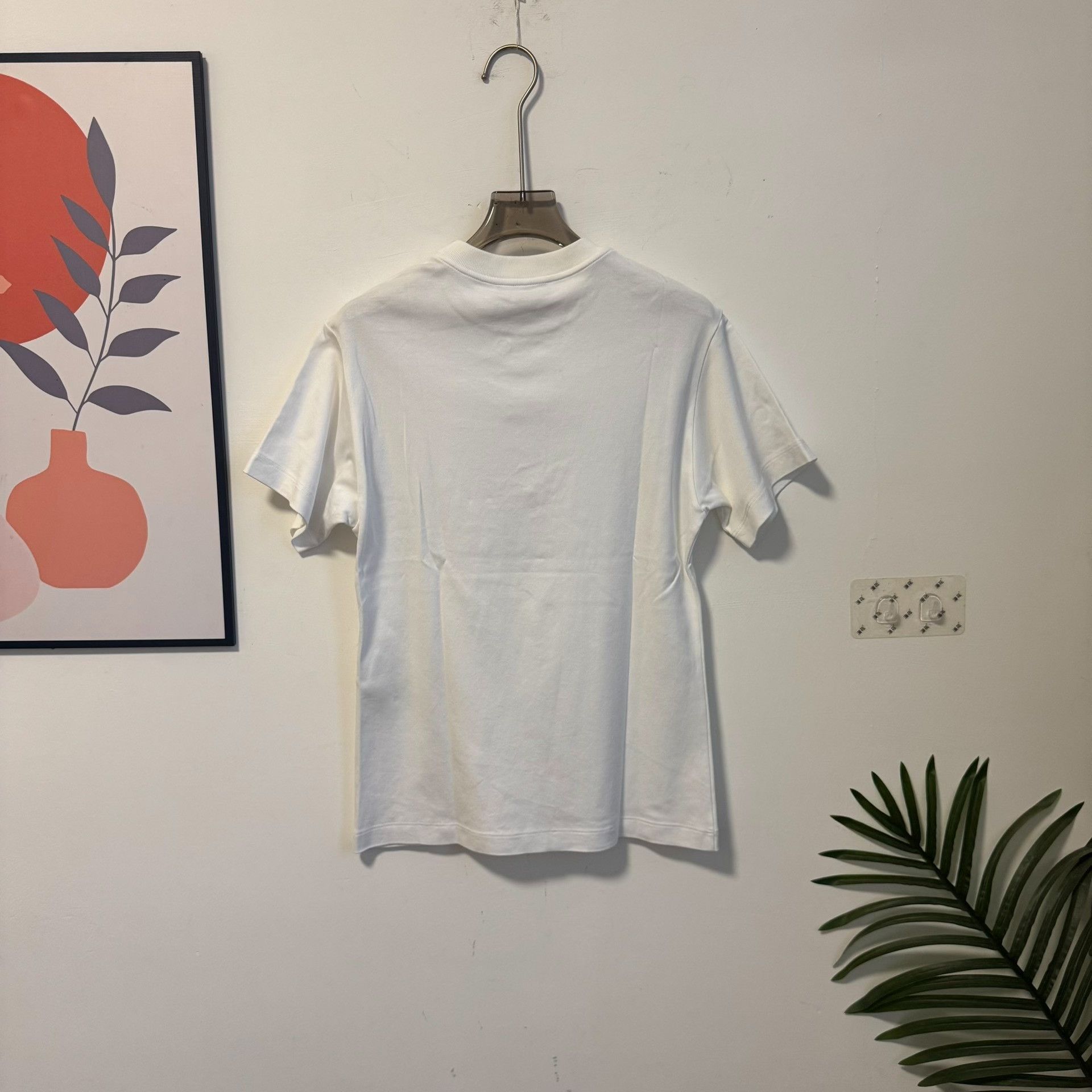 Louis Vuitton Louis Vuitton Globe Chain T-Shirt US S Size US S / EU 44-46 / 1 - 2 Thumbnail