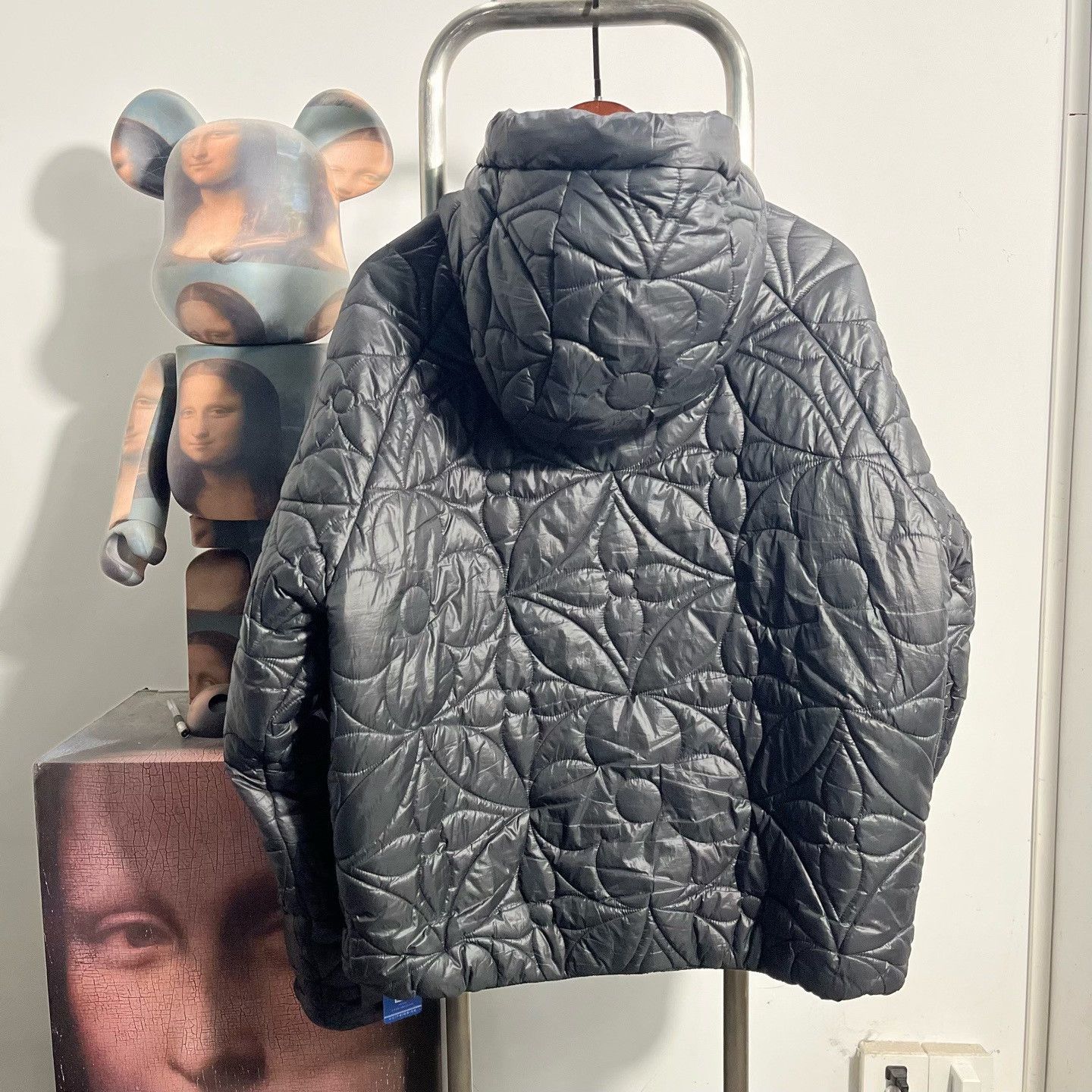 Louis Vuitton Louis Vuitton Cotton Black Heavy Coat l Men Size US L / EU 52-54 / 3 - 2 Thumbnail