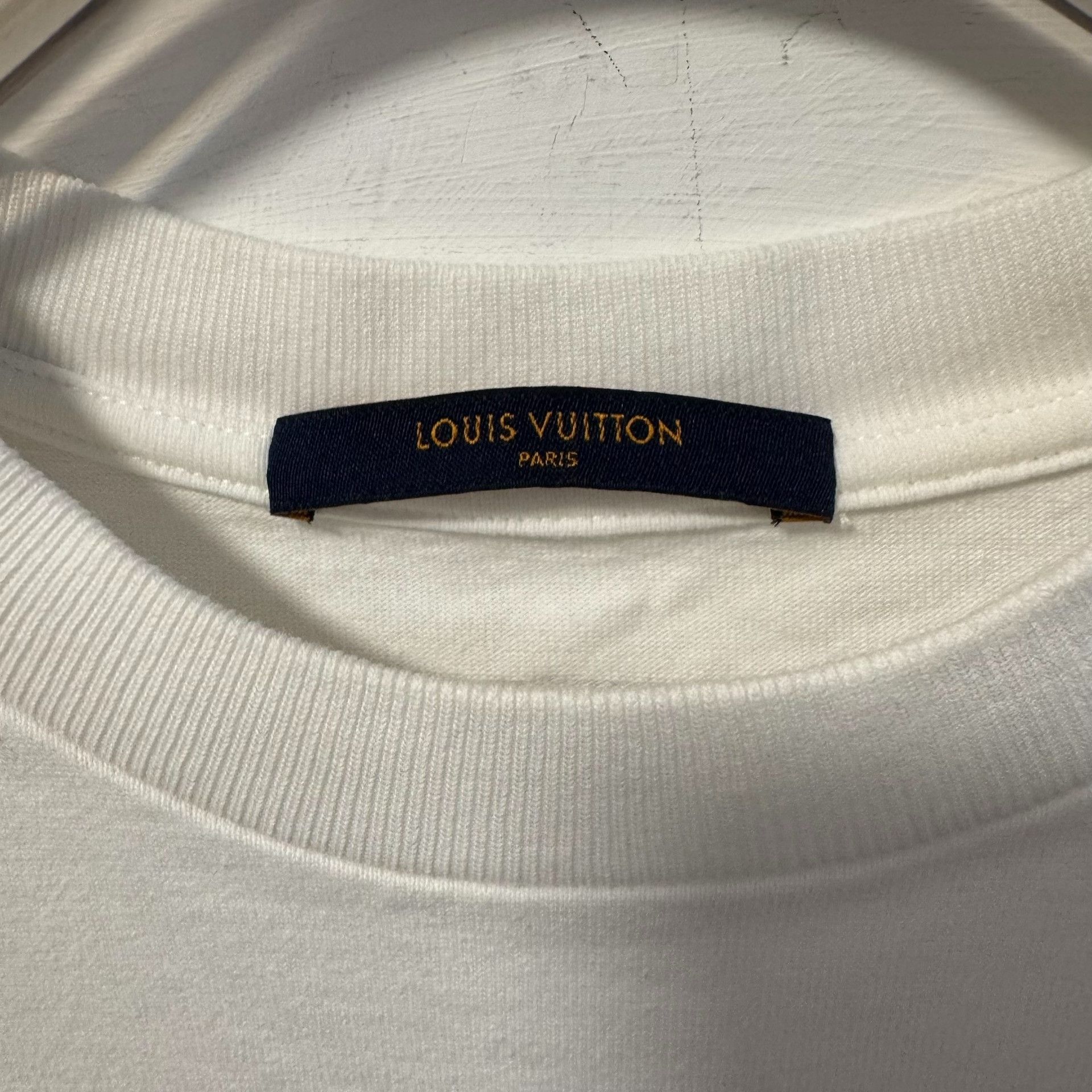 Louis Vuitton Louis Vuitton Script Logo T-Shirt Size S Size US S / EU 44-46 / 1 - 3 Thumbnail
