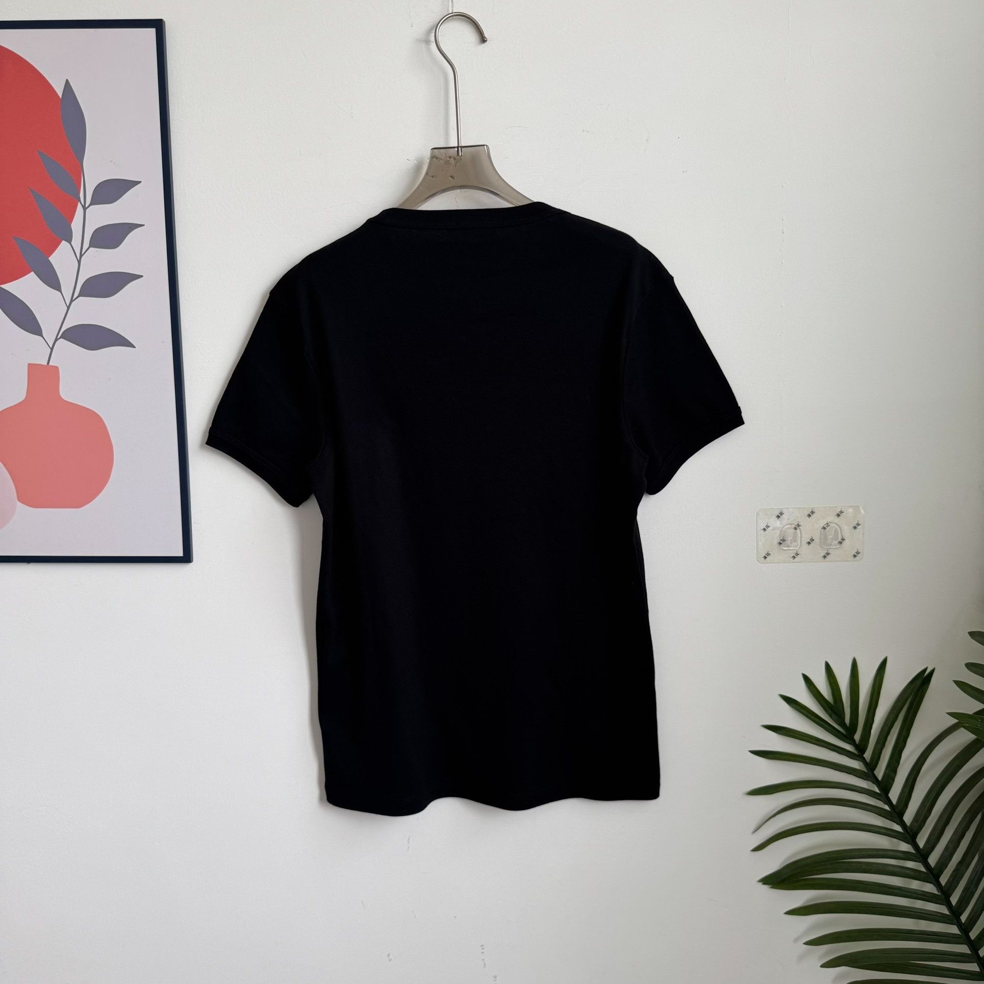 Prada Prada Triangle Logo T-Shirt Size M Size US M / EU 48-50 / 2 - 2 Thumbnail