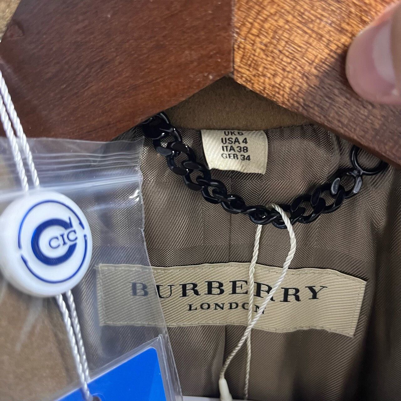 Burberry Burberry Wool Jacket L Women Size L / US 10 / IT 46 - 3 Thumbnail